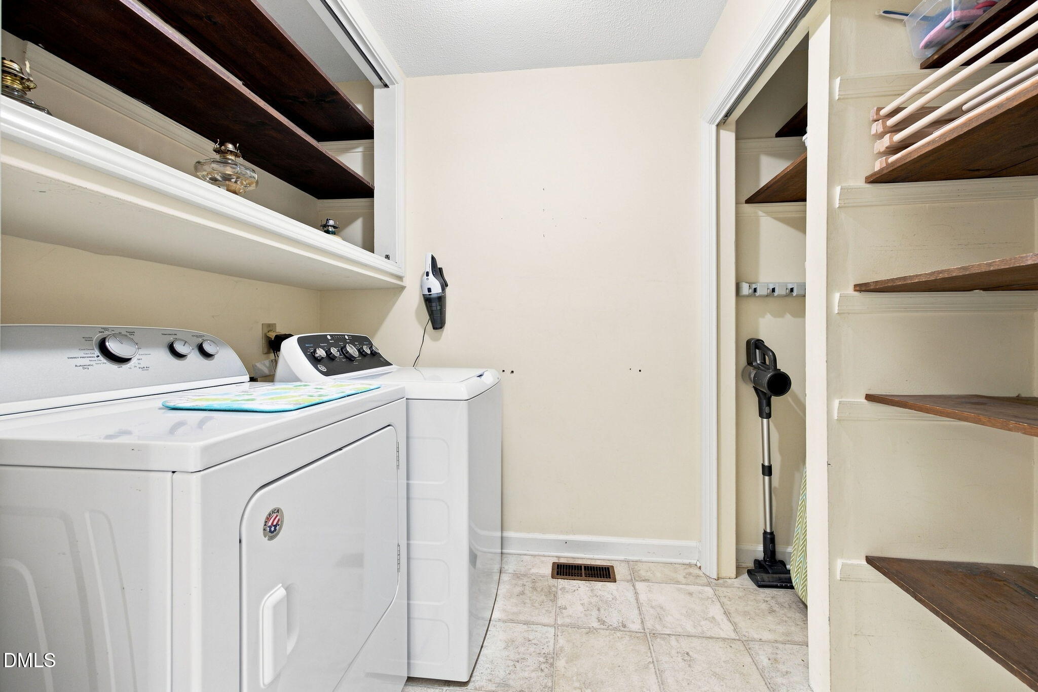 5805 Morning Forest Drive Property Photo 34