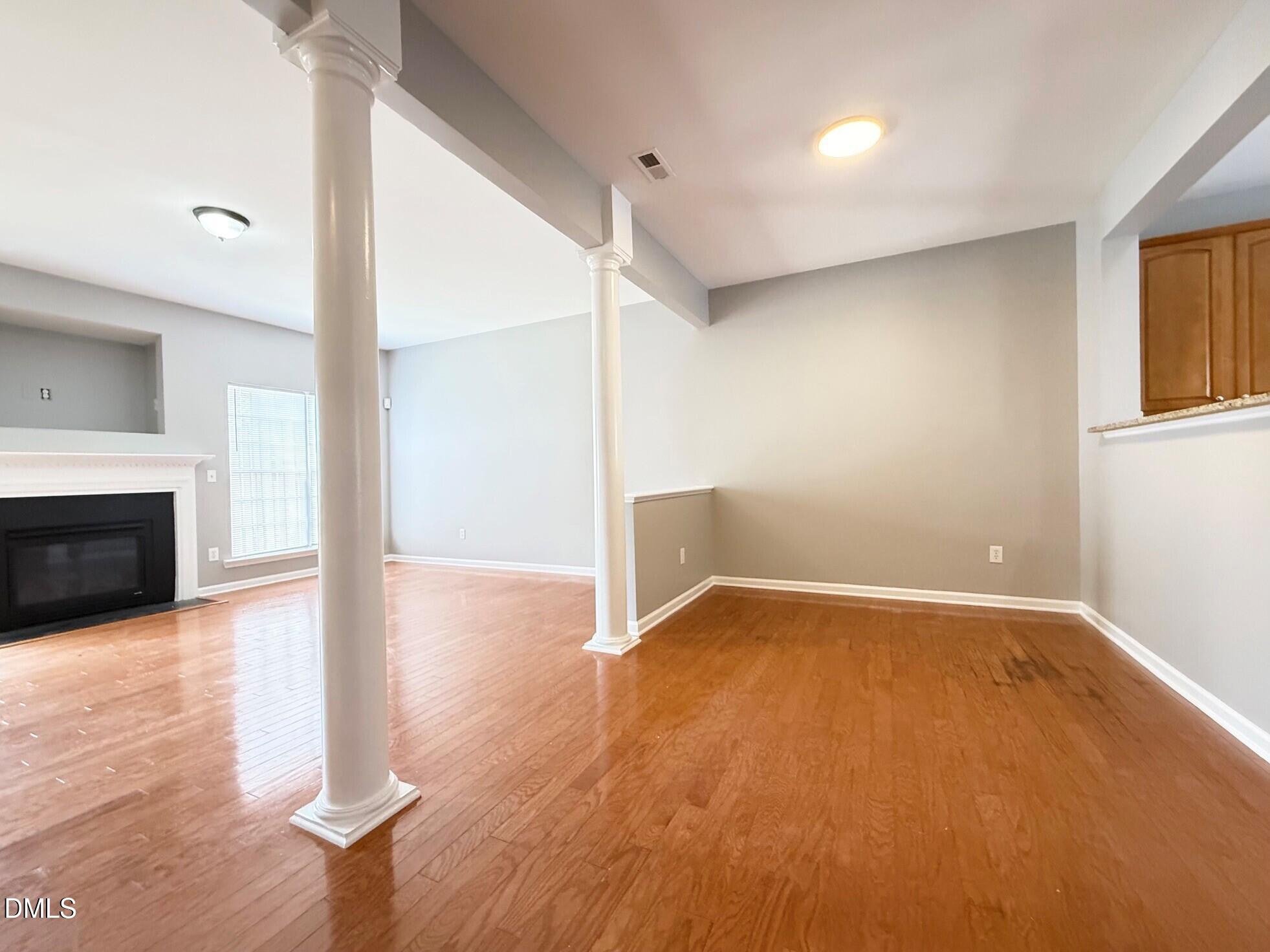 3113 Settle In Lane Property Photo 3