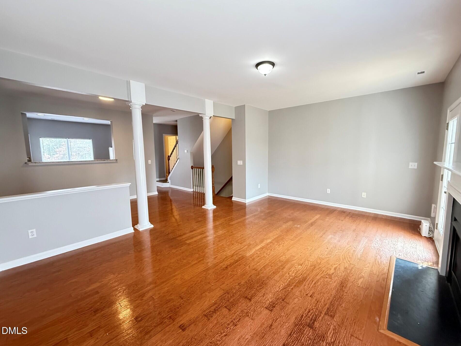 3113 Settle In Lane Property Photo 5