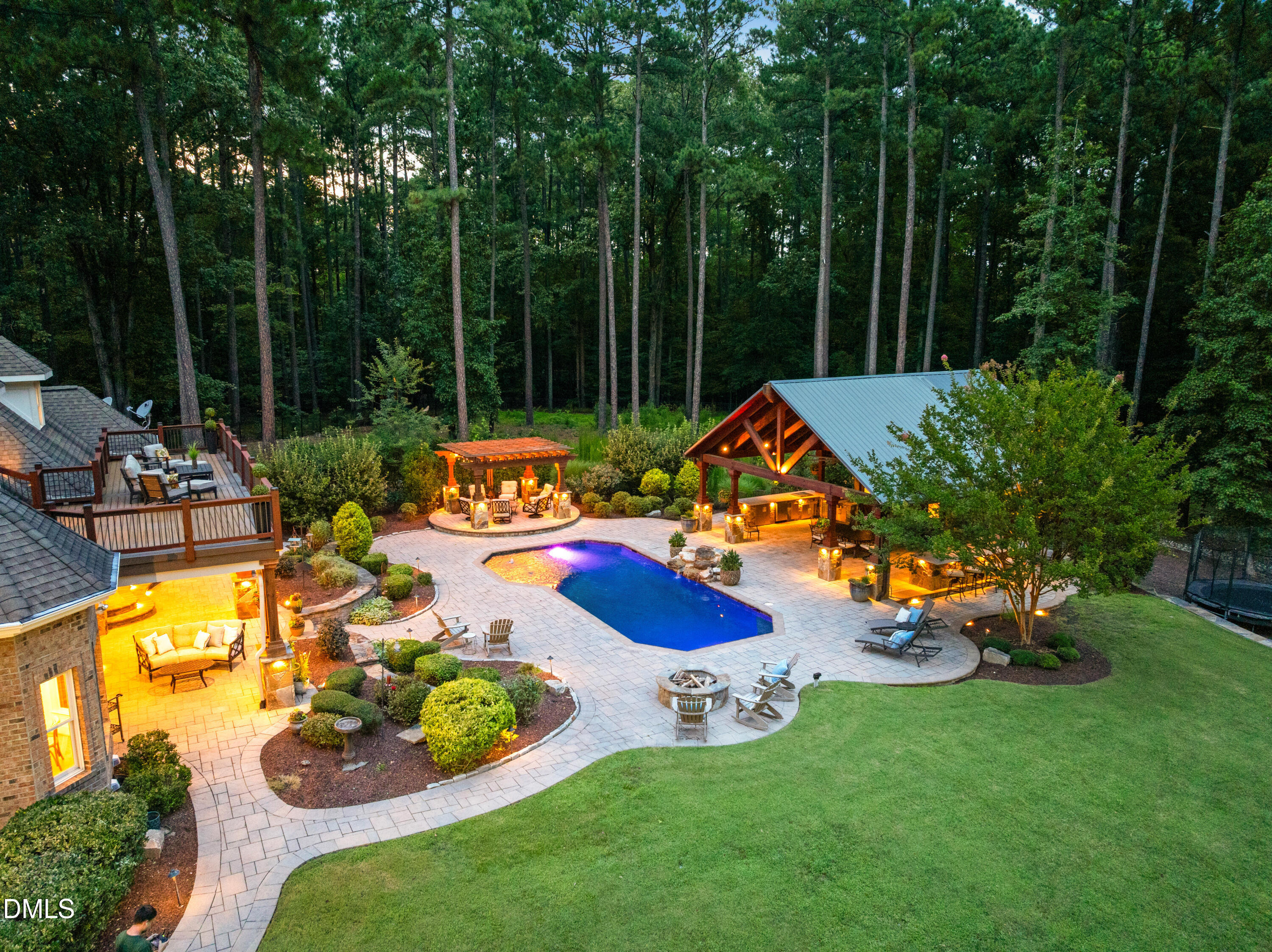 21 China Doll Court Property Photo 2