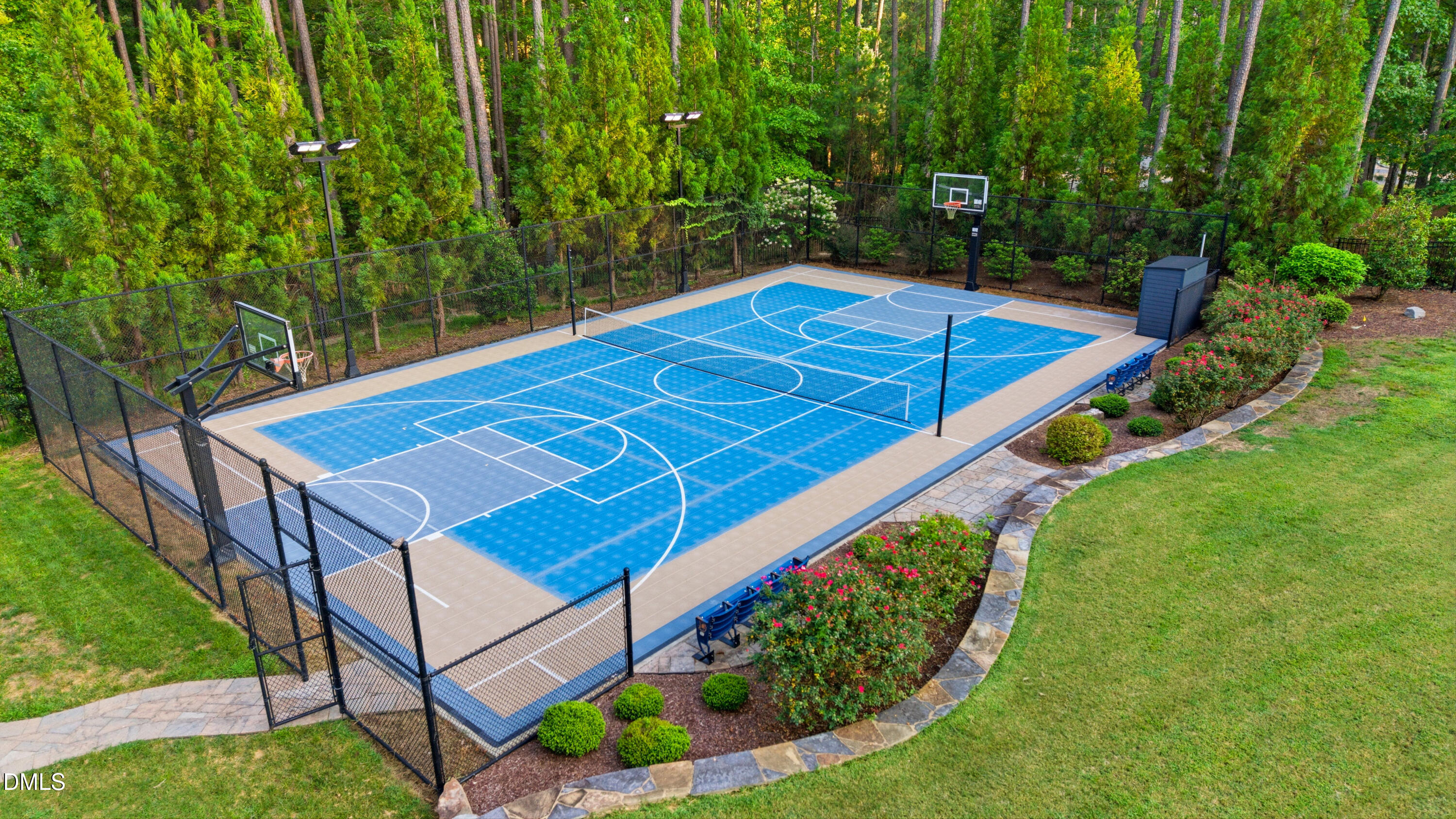 21 China Doll Court Property Photo 8