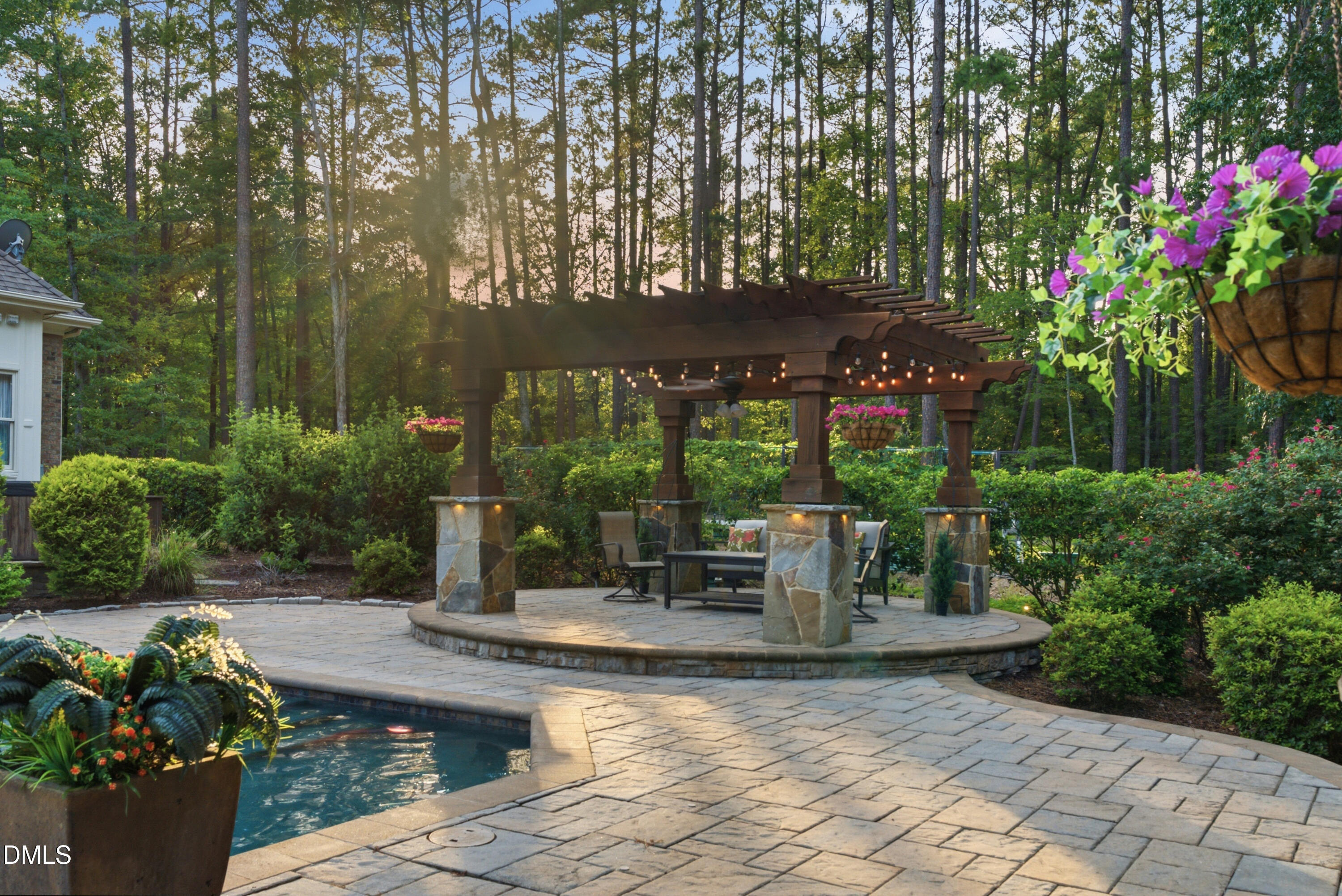 21 China Doll Court Property Photo 9