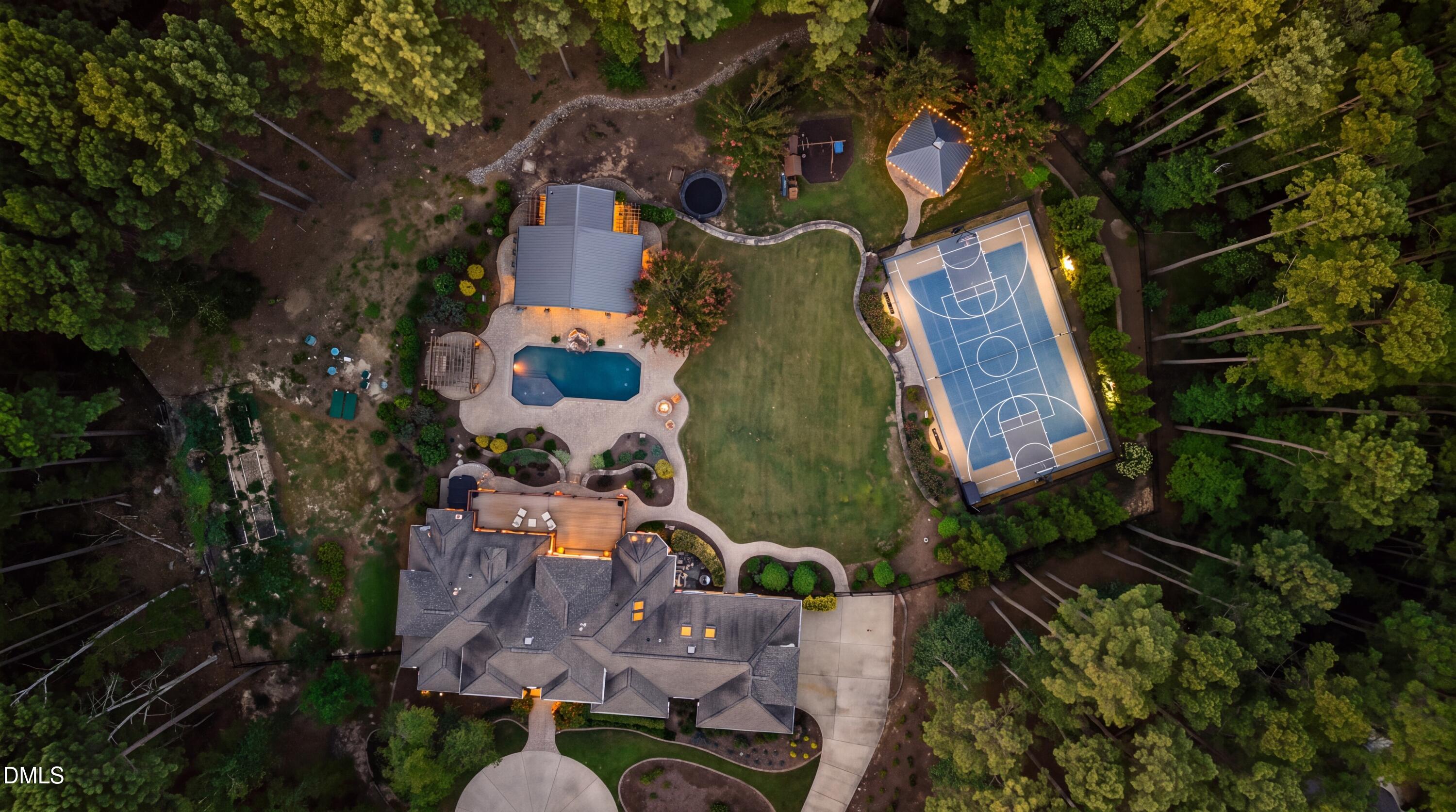 21 China Doll Court Property Photo 13