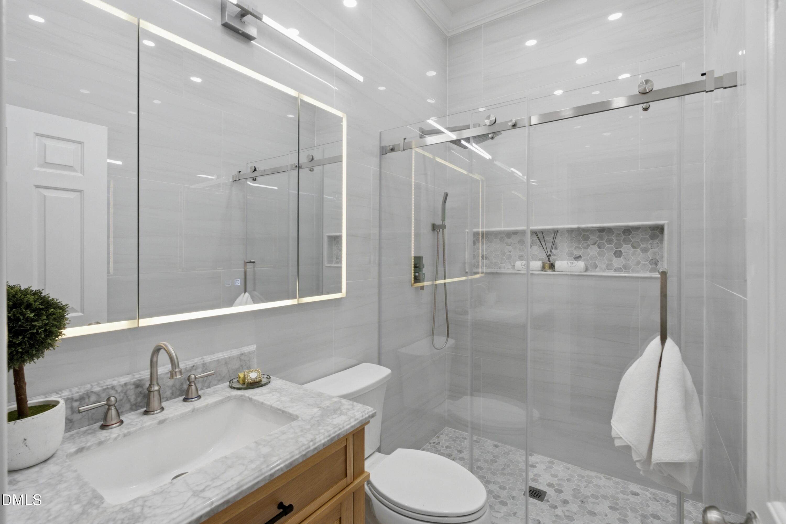 21 China Doll Court Property Photo 36