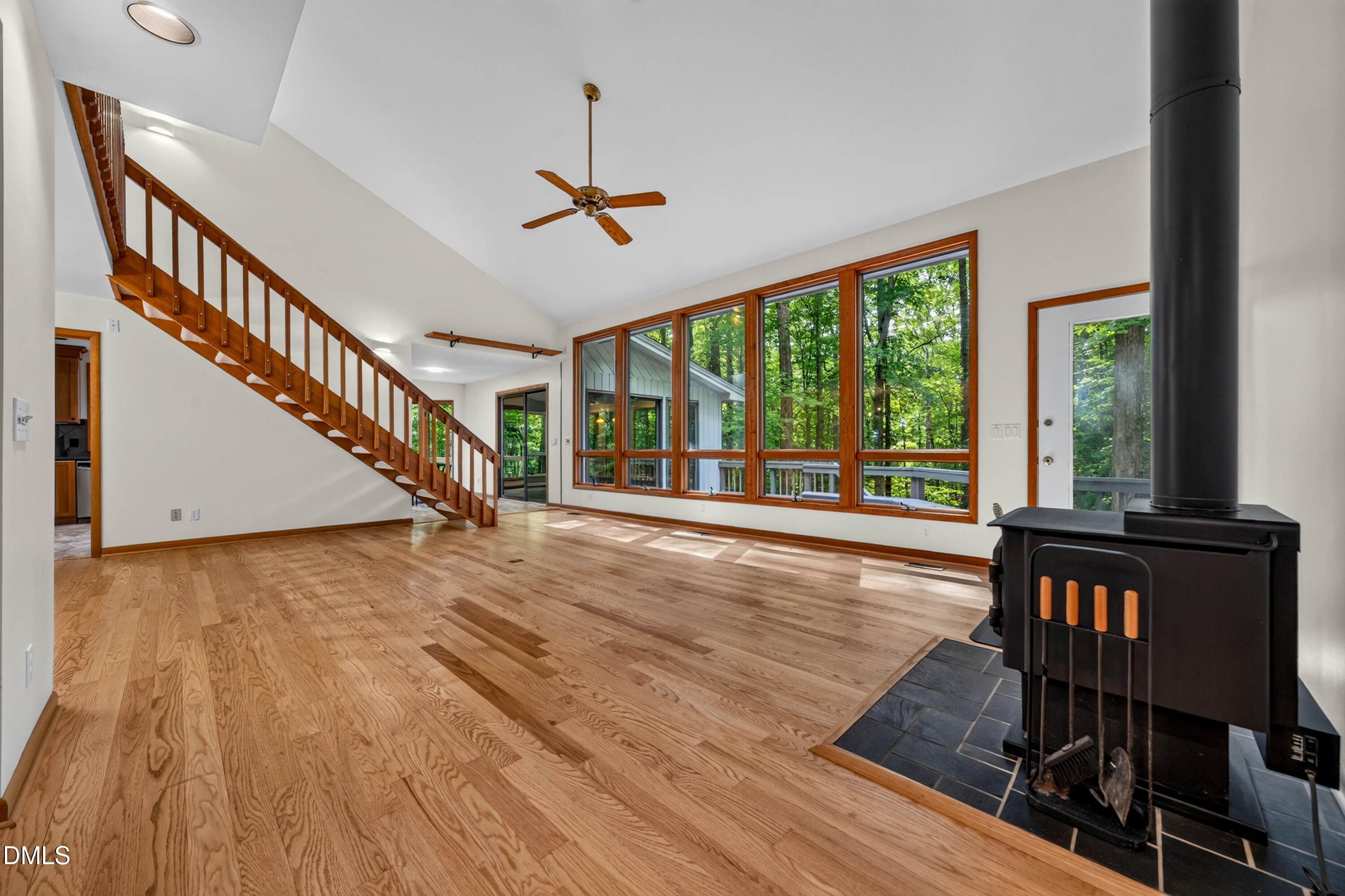1024 Reca Road Property Photo 8