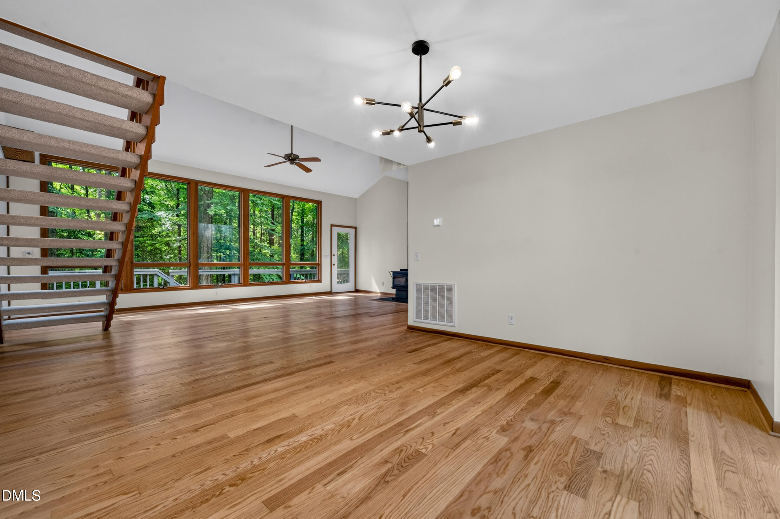 1024 Reca Road Property Photo 14