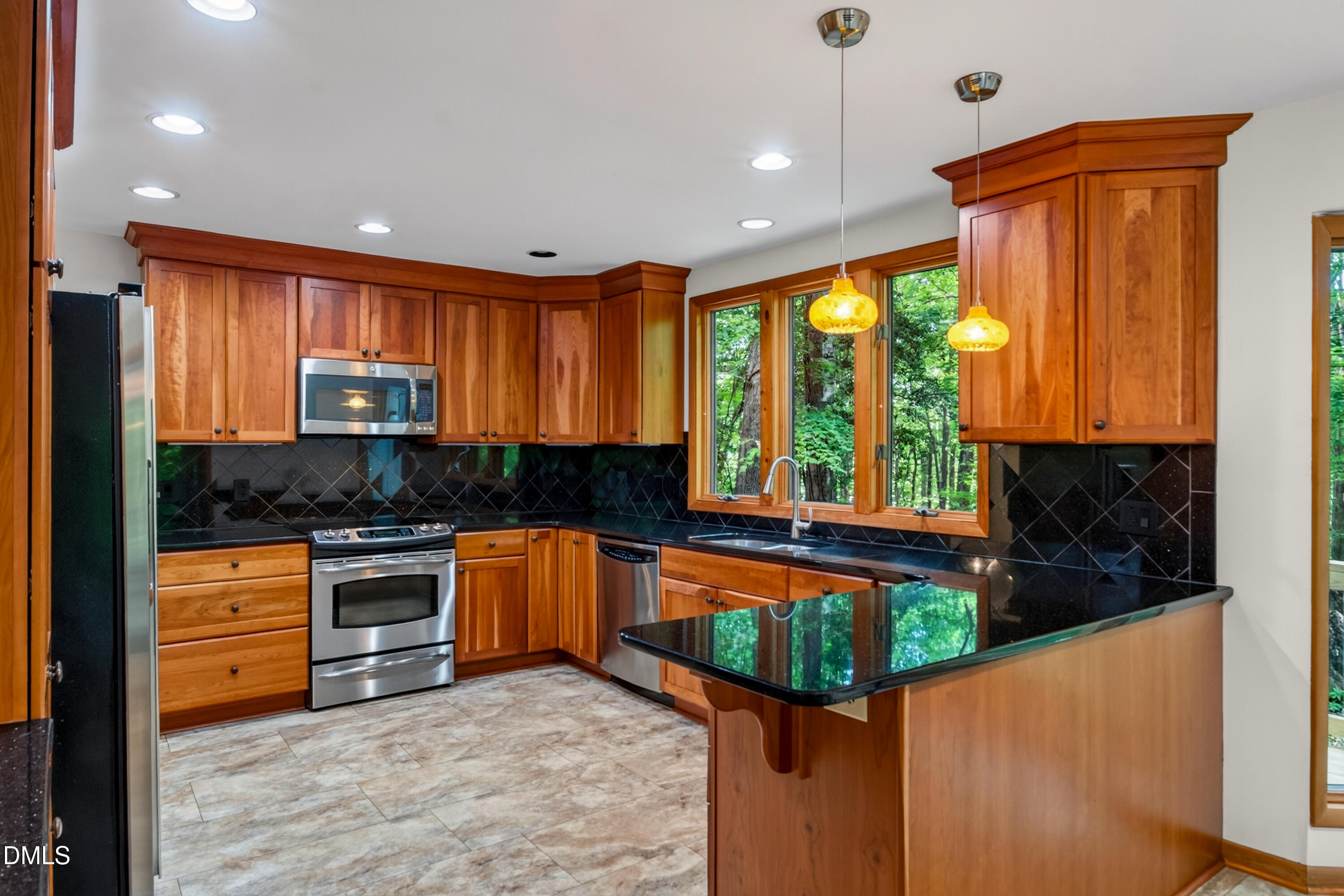 1024 Reca Road Property Photo 16