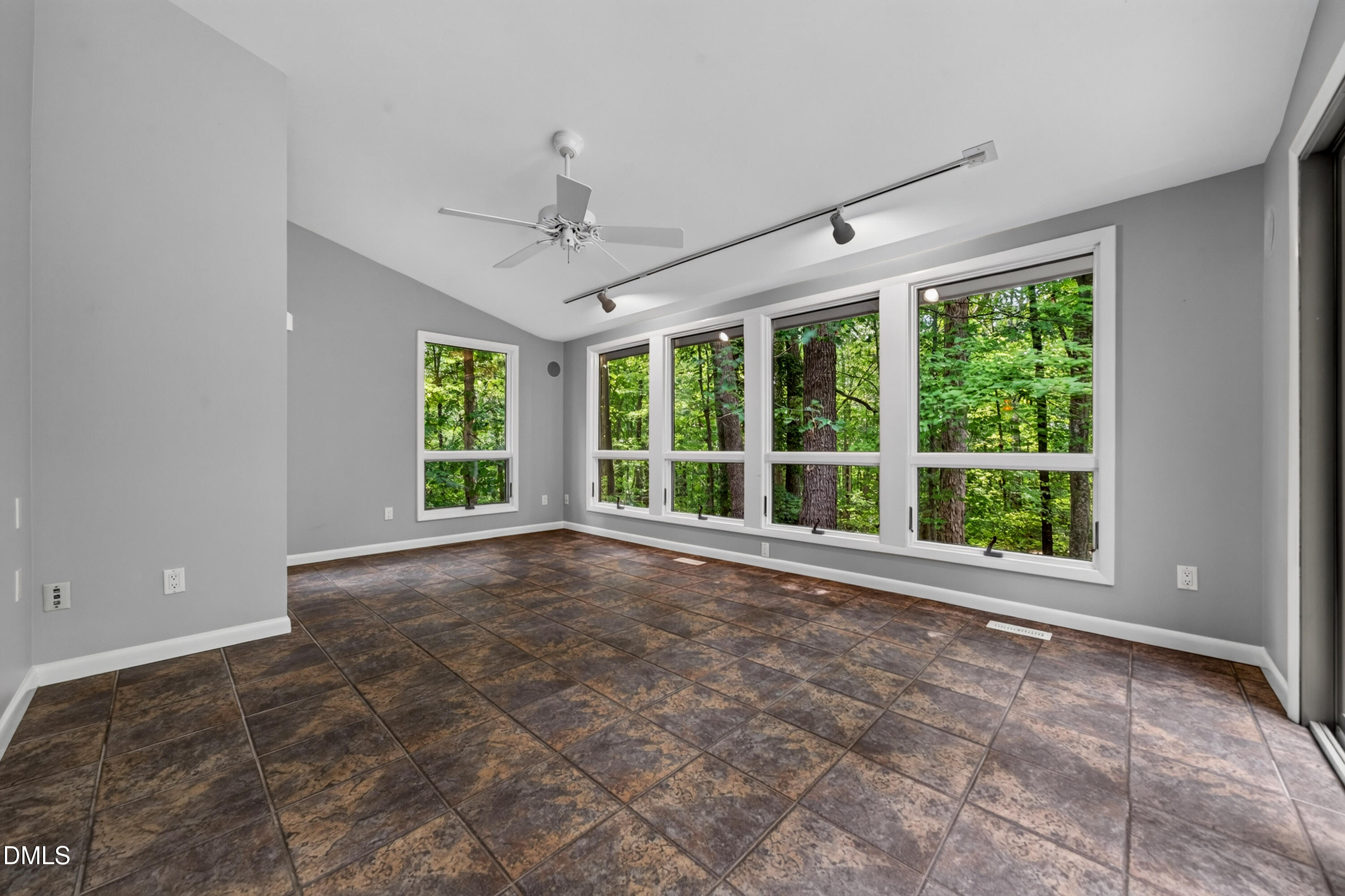 1024 Reca Road Property Photo 19