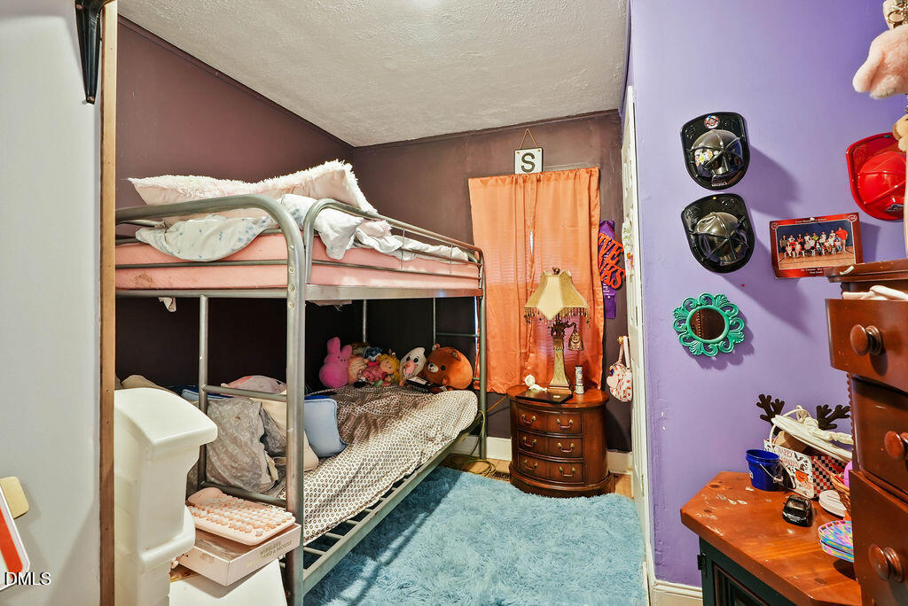 109 Twin City Street Property Photo 10