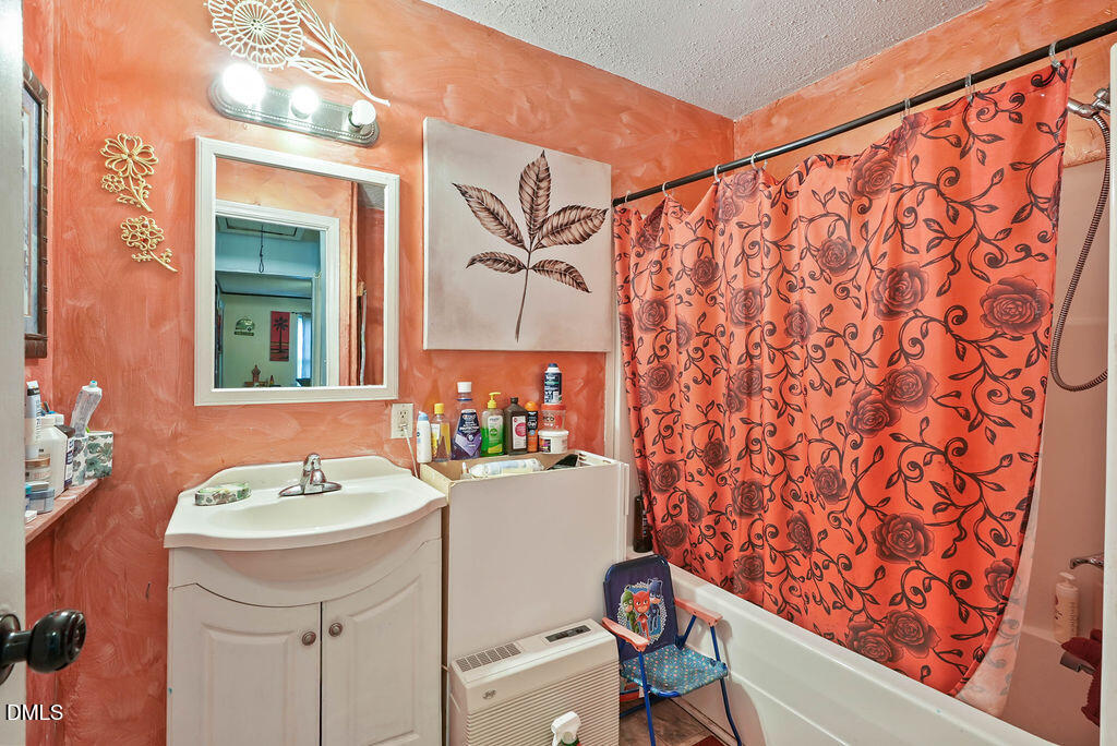 109 Twin City Street Property Photo 11