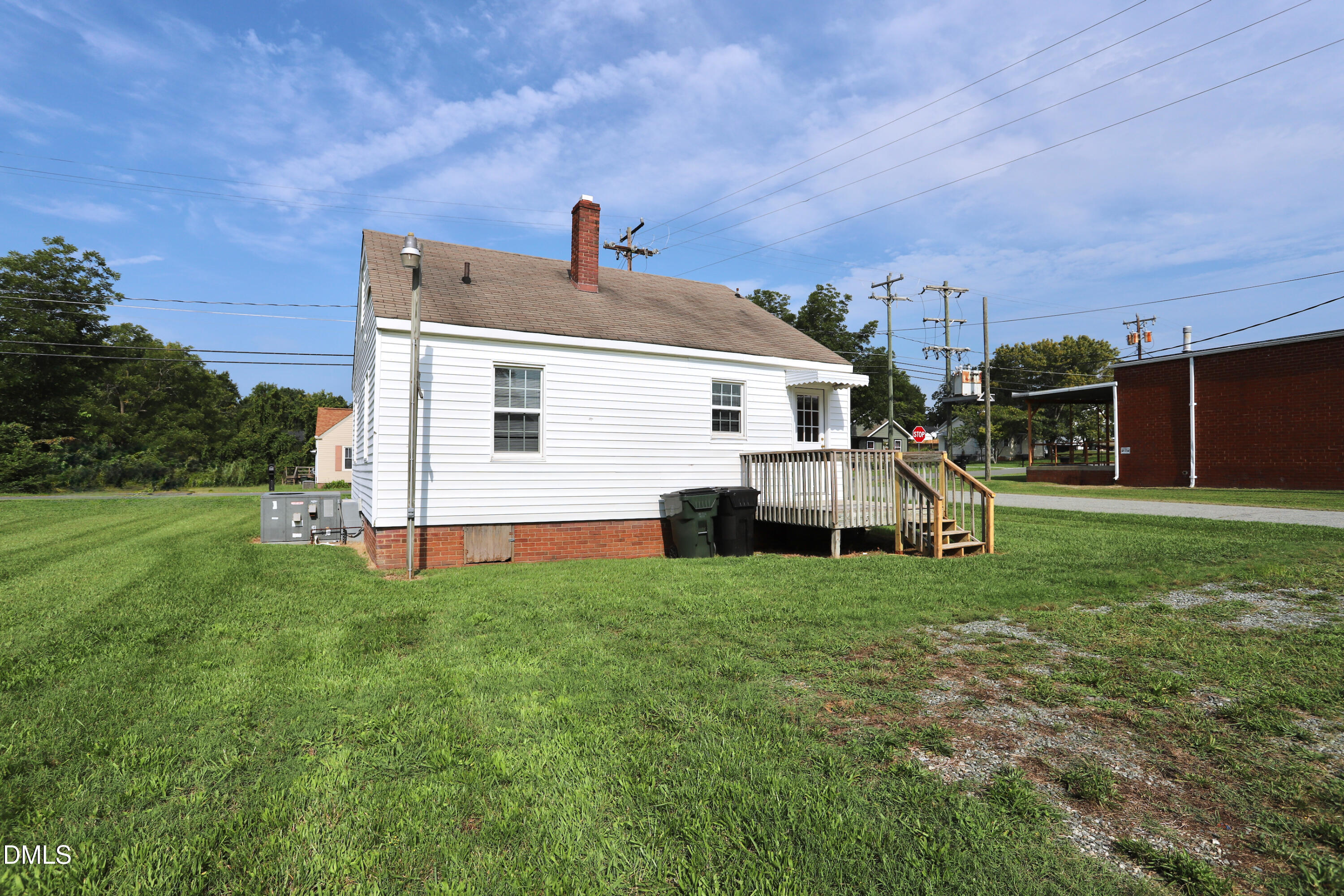 1320 Whitsett Street Property Photo 21