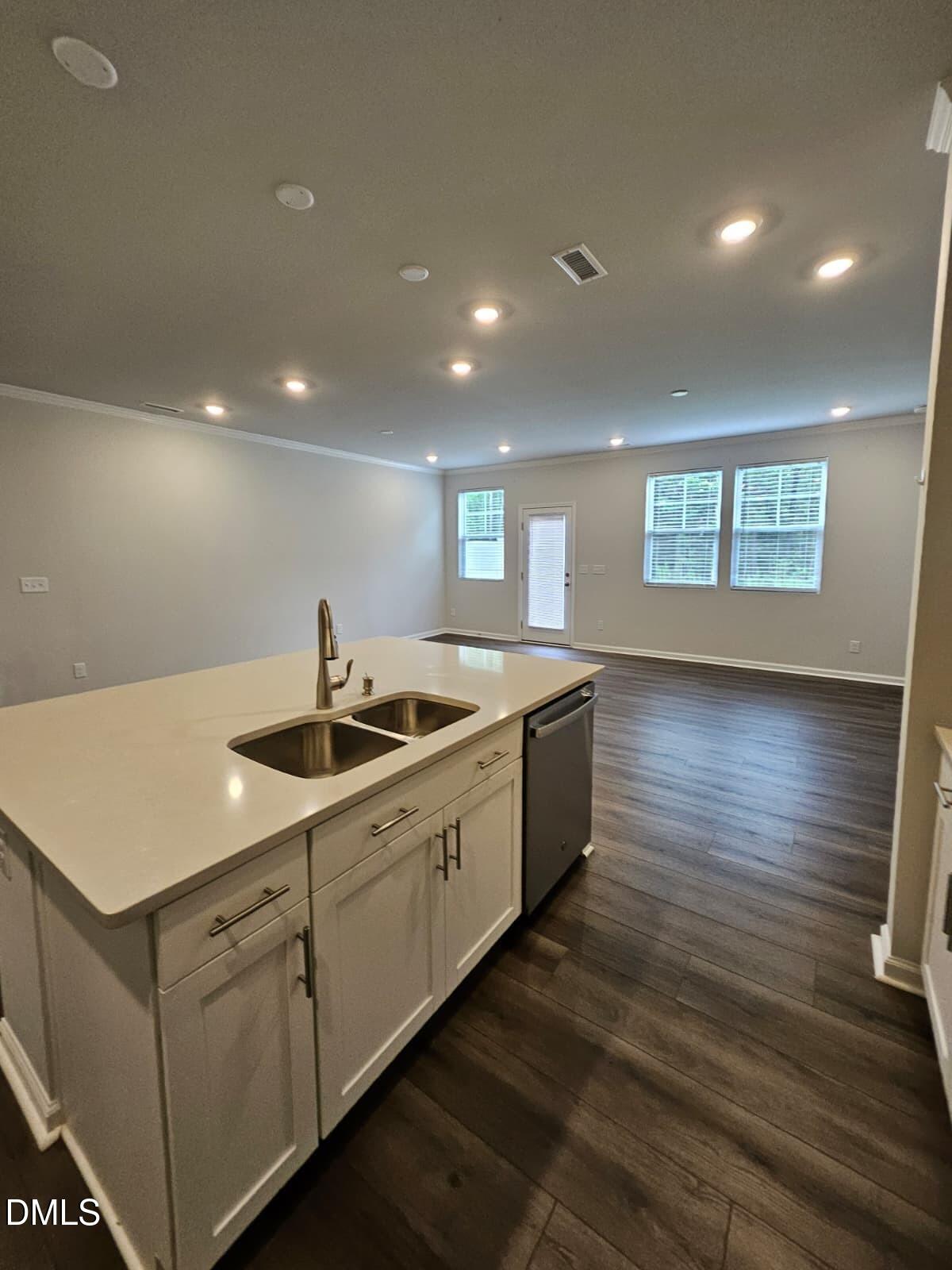 2222 Tulip Bloom Lane Property Photo 6