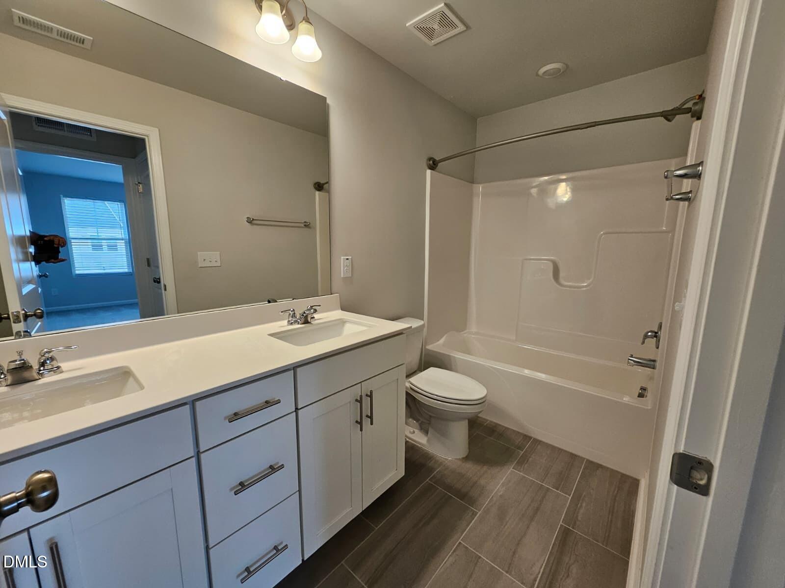 2222 Tulip Bloom Lane Property Photo 16