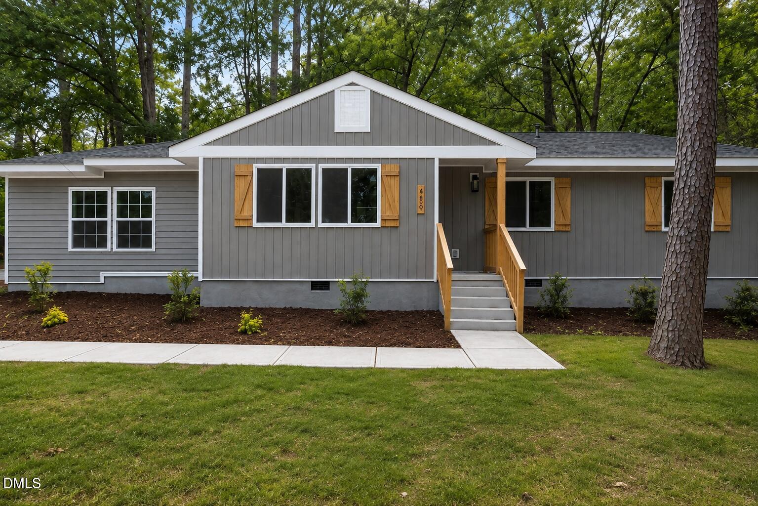 459 Dacian Road Property Photo 1