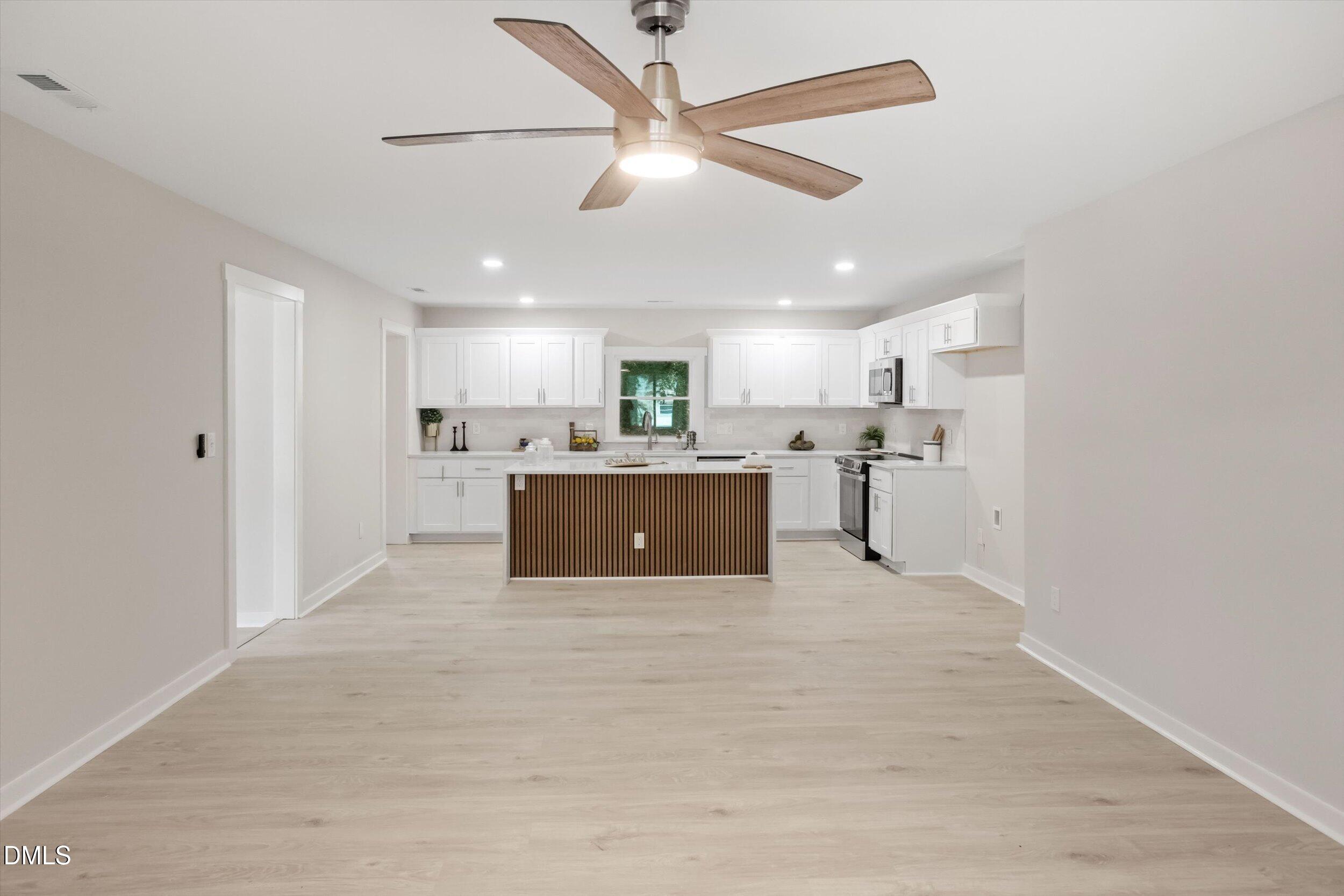459 Dacian Road Property Photo 8