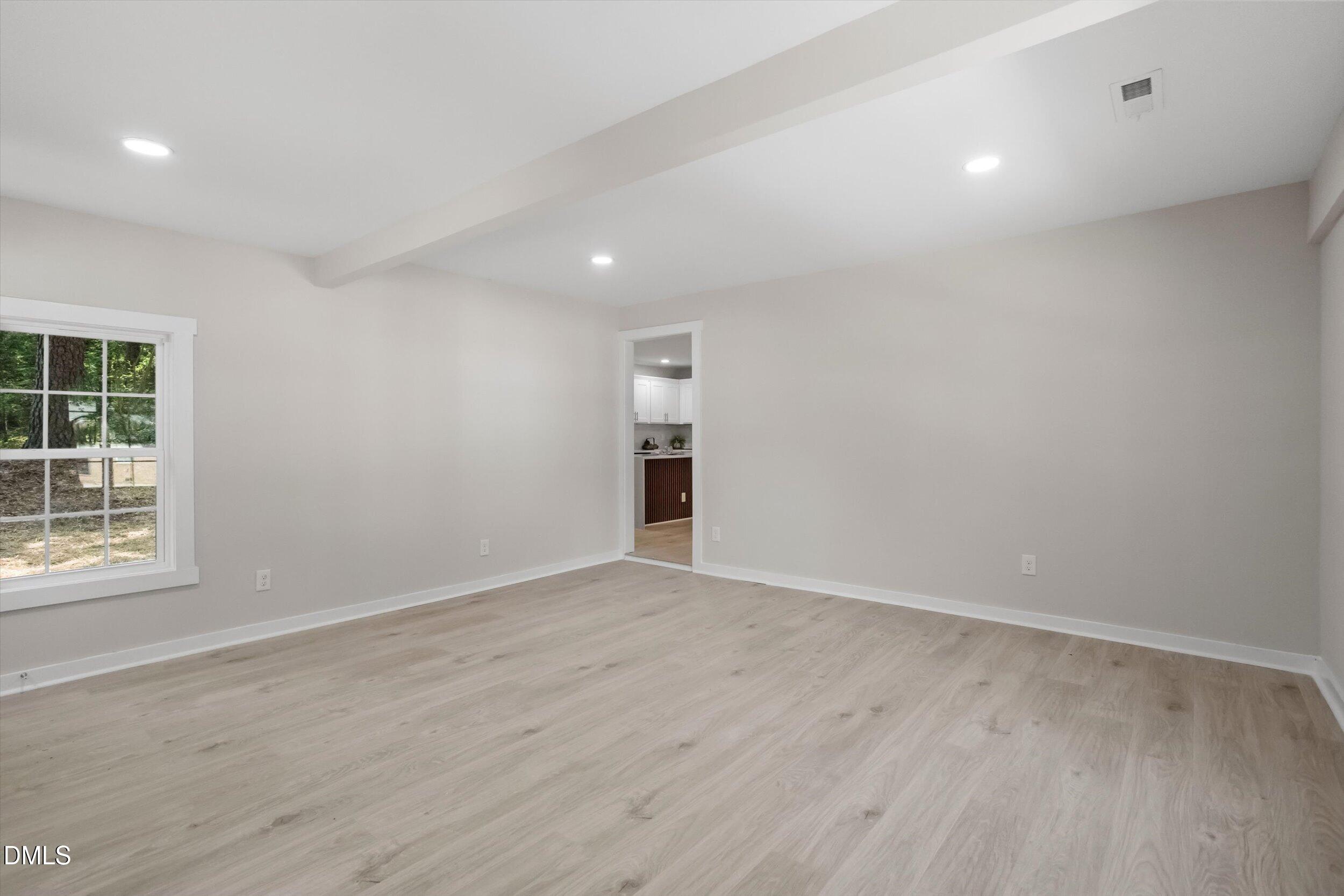 459 Dacian Road Property Photo 11