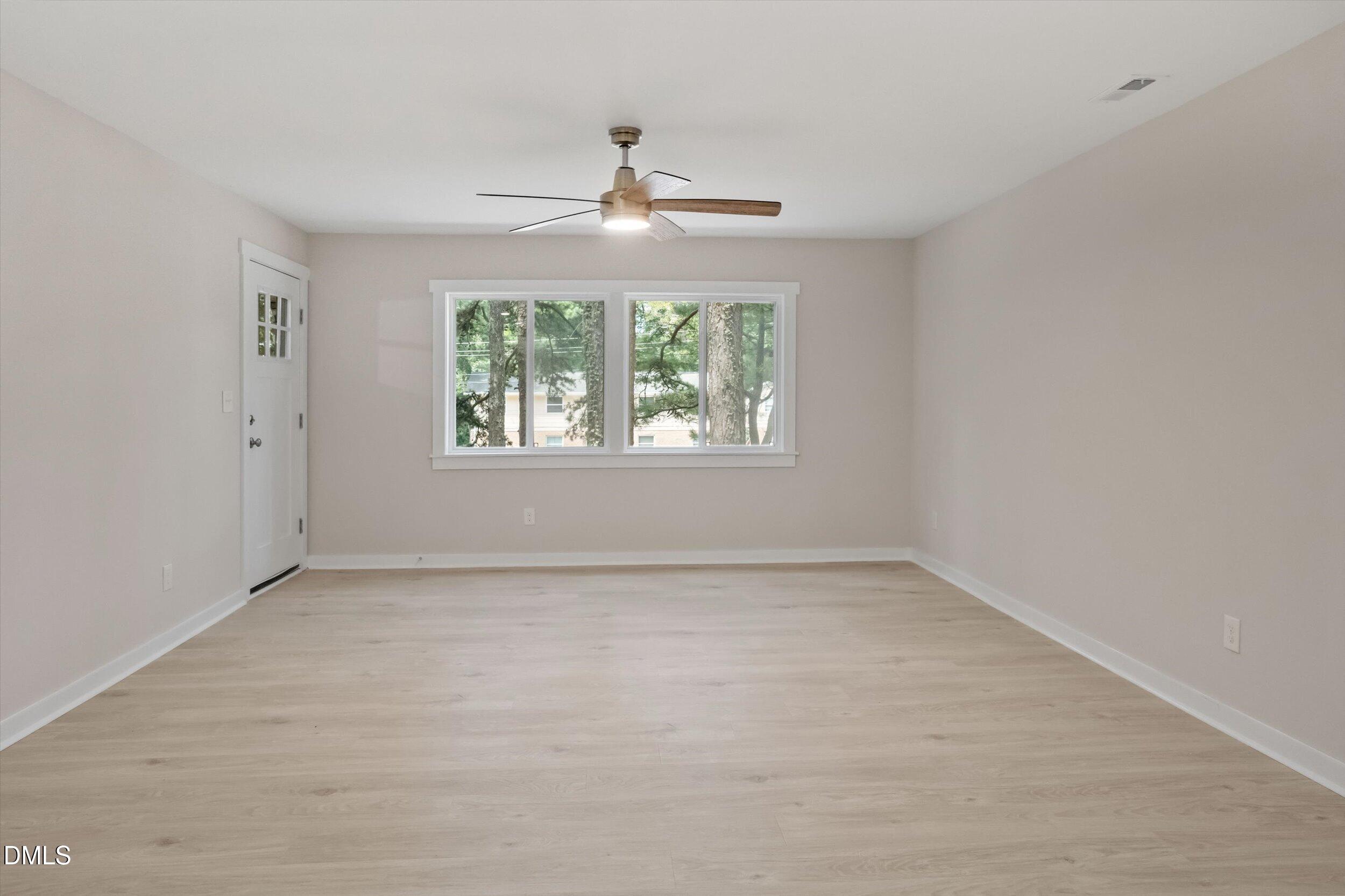 459 Dacian Road Property Photo 15