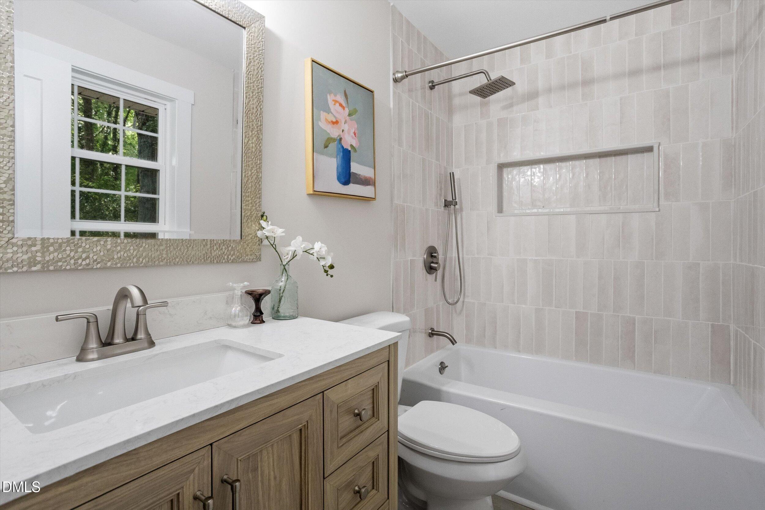 459 Dacian Road Property Photo 21