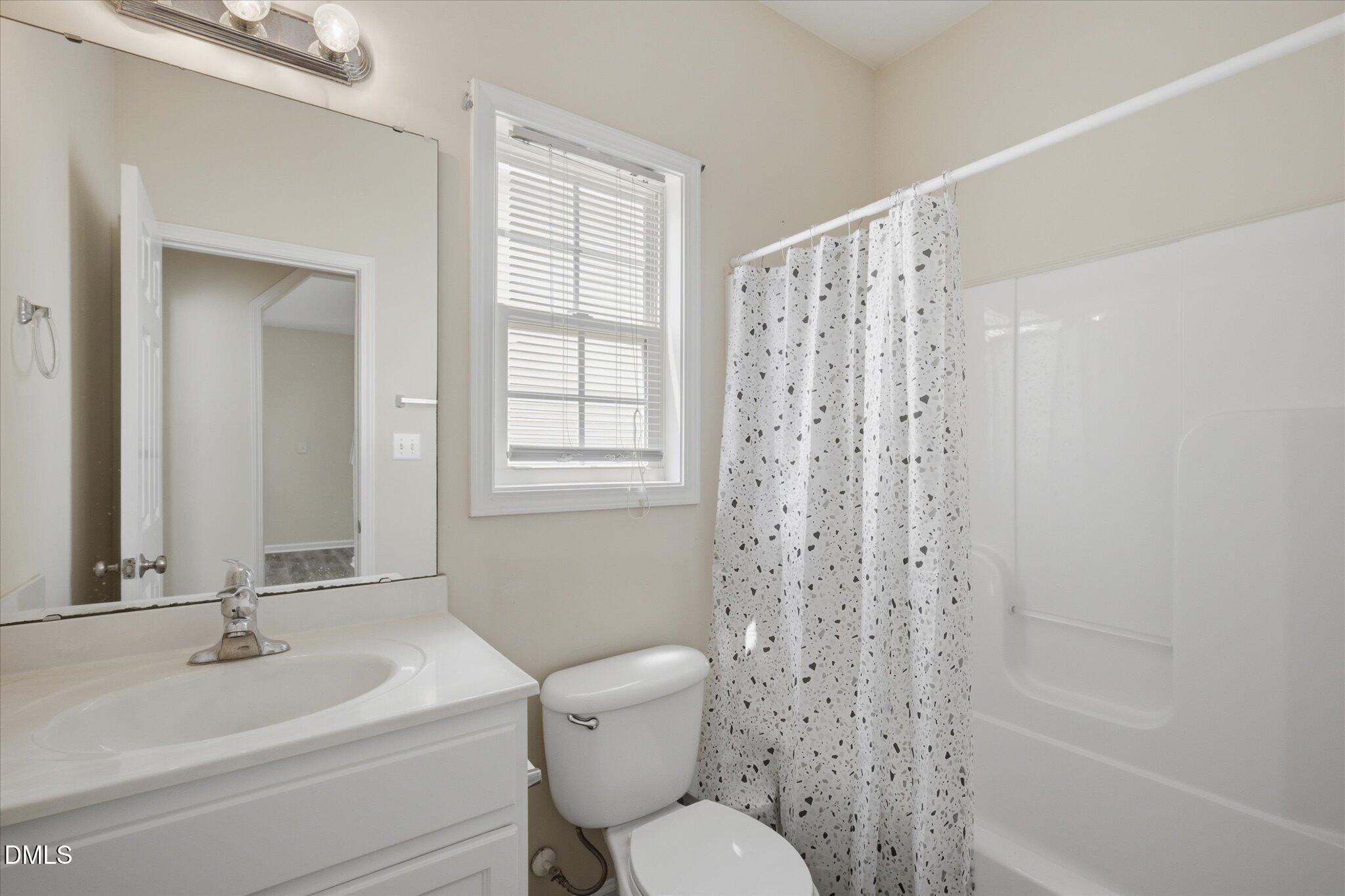 2124 Star Sapphire Drive Property Photo 22