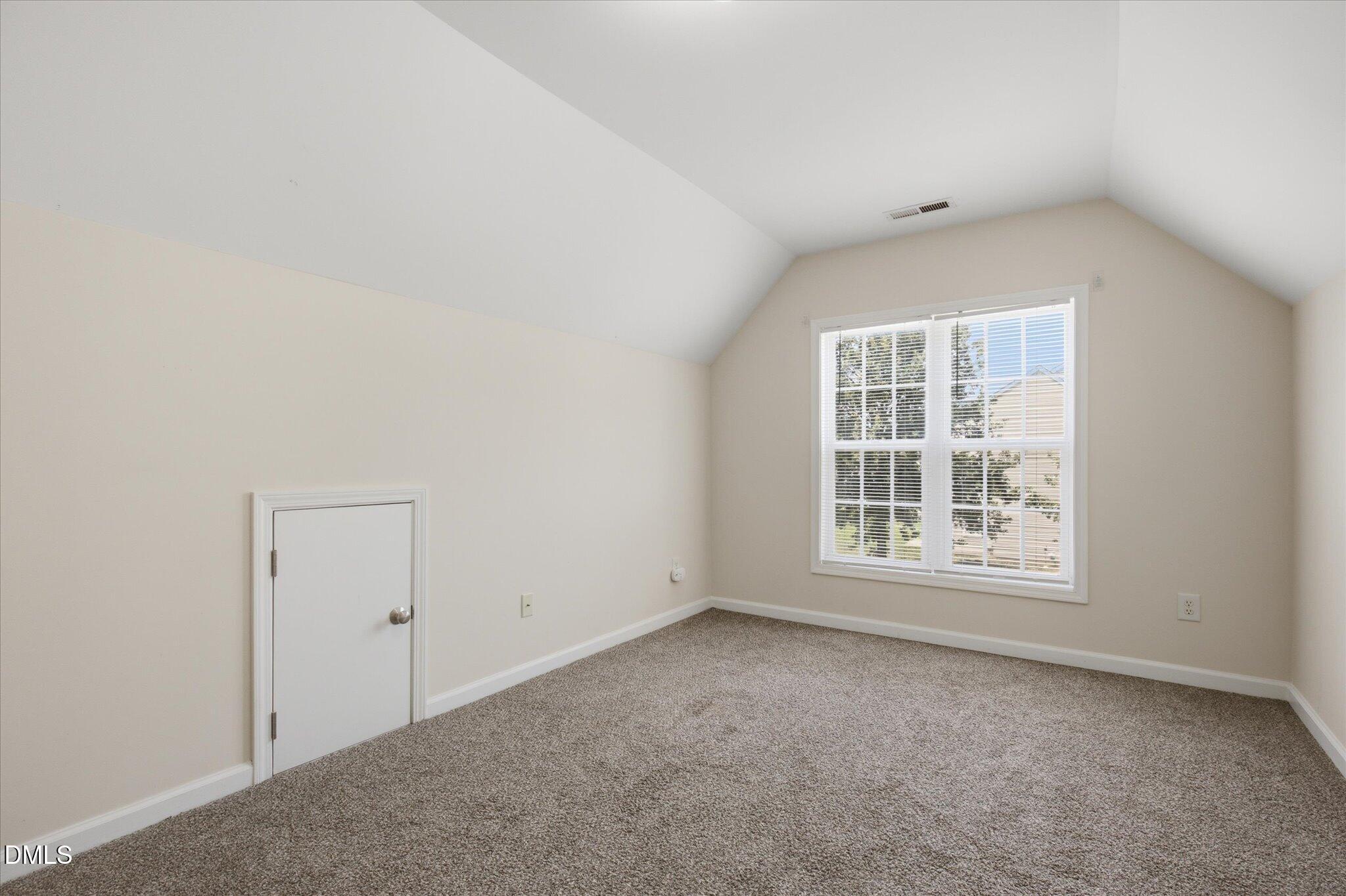 2124 Star Sapphire Drive Property Photo 25