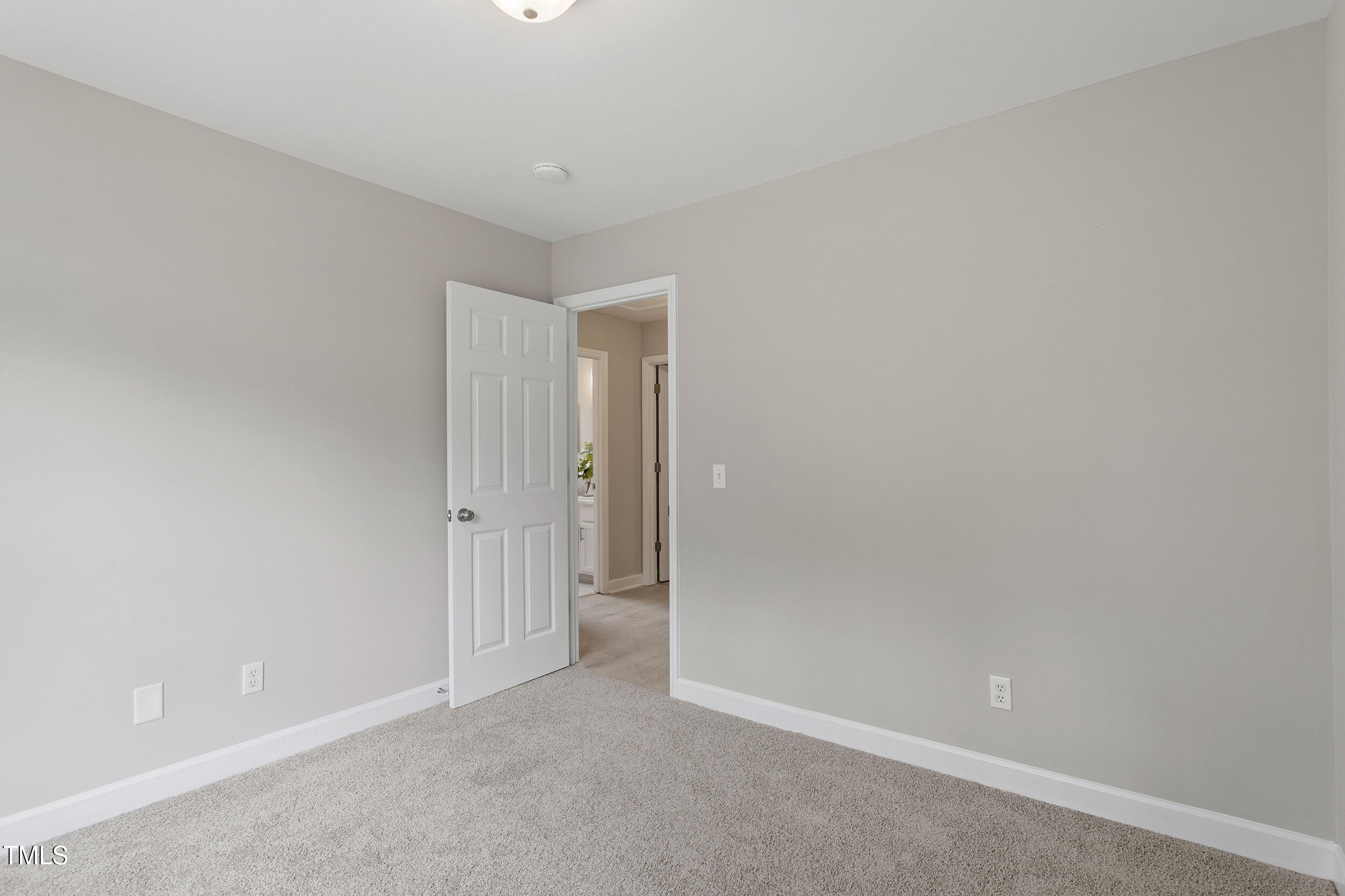 719 St Catherines Drive Property Photo 15