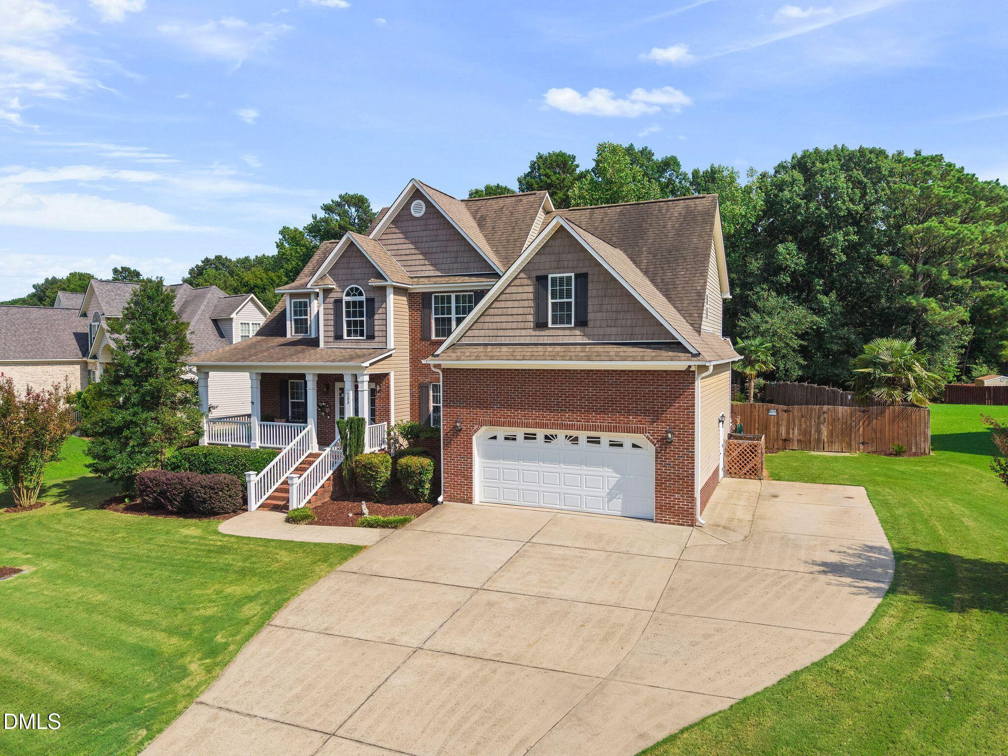 253 Winding Oak Way Property Photo 6