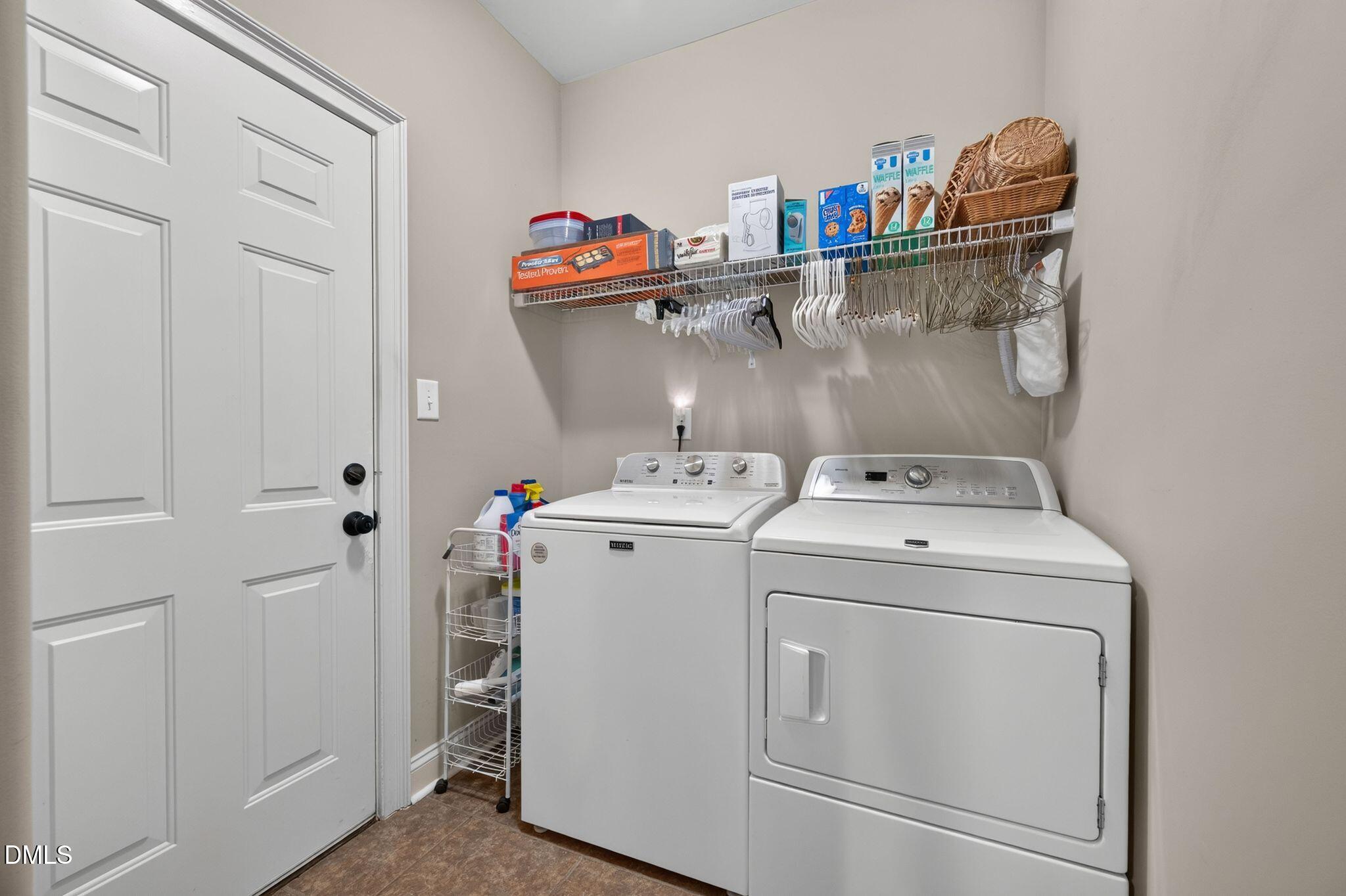 253 Winding Oak Way Property Photo 25