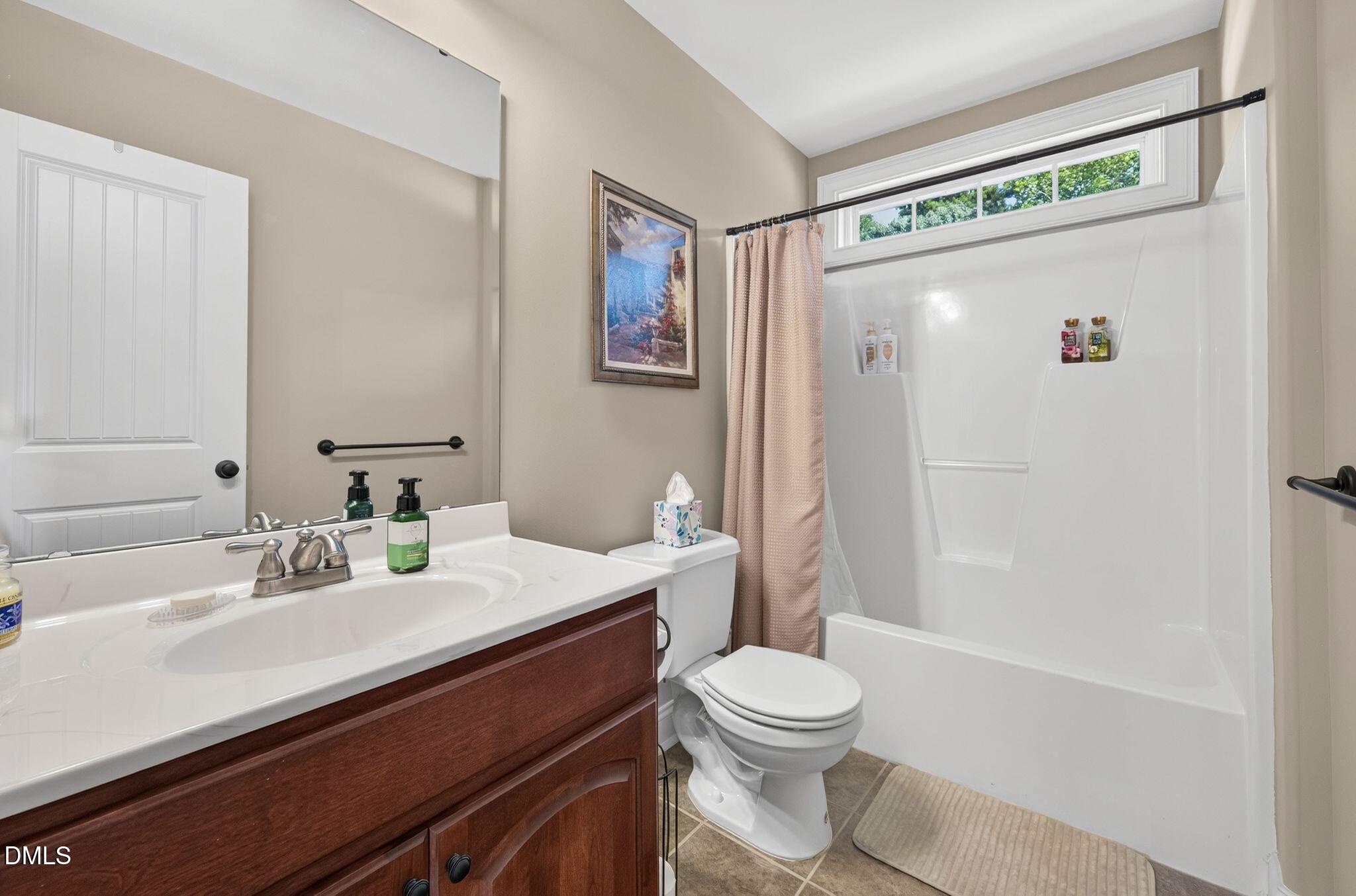 253 Winding Oak Way Property Photo 33
