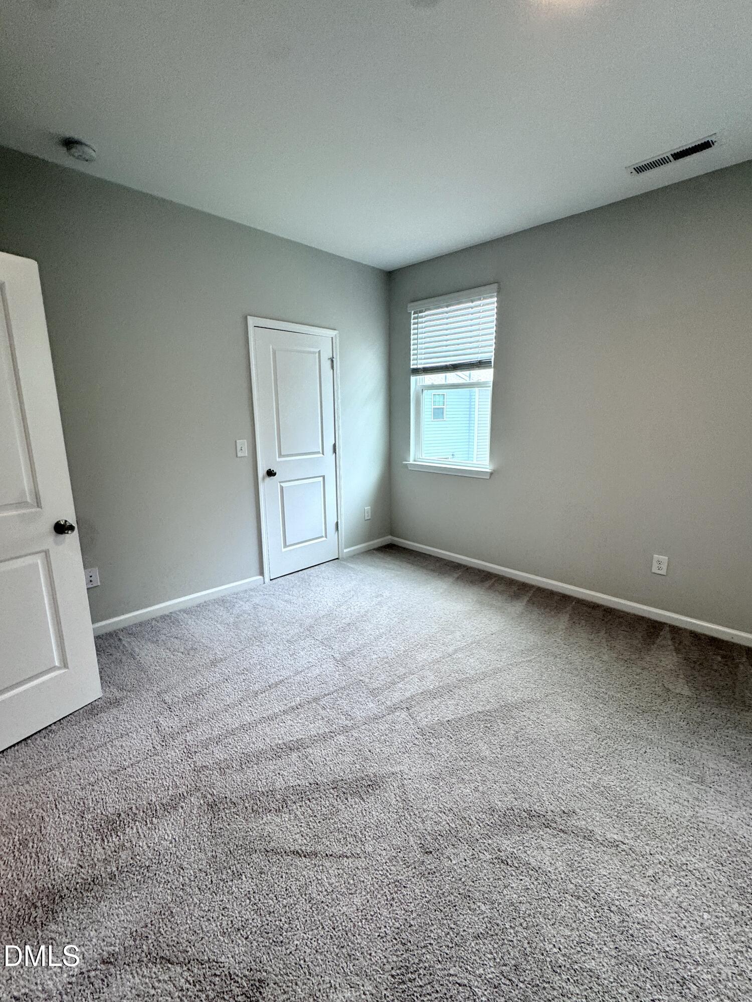 1080 Manorhaven Property Photo 29
