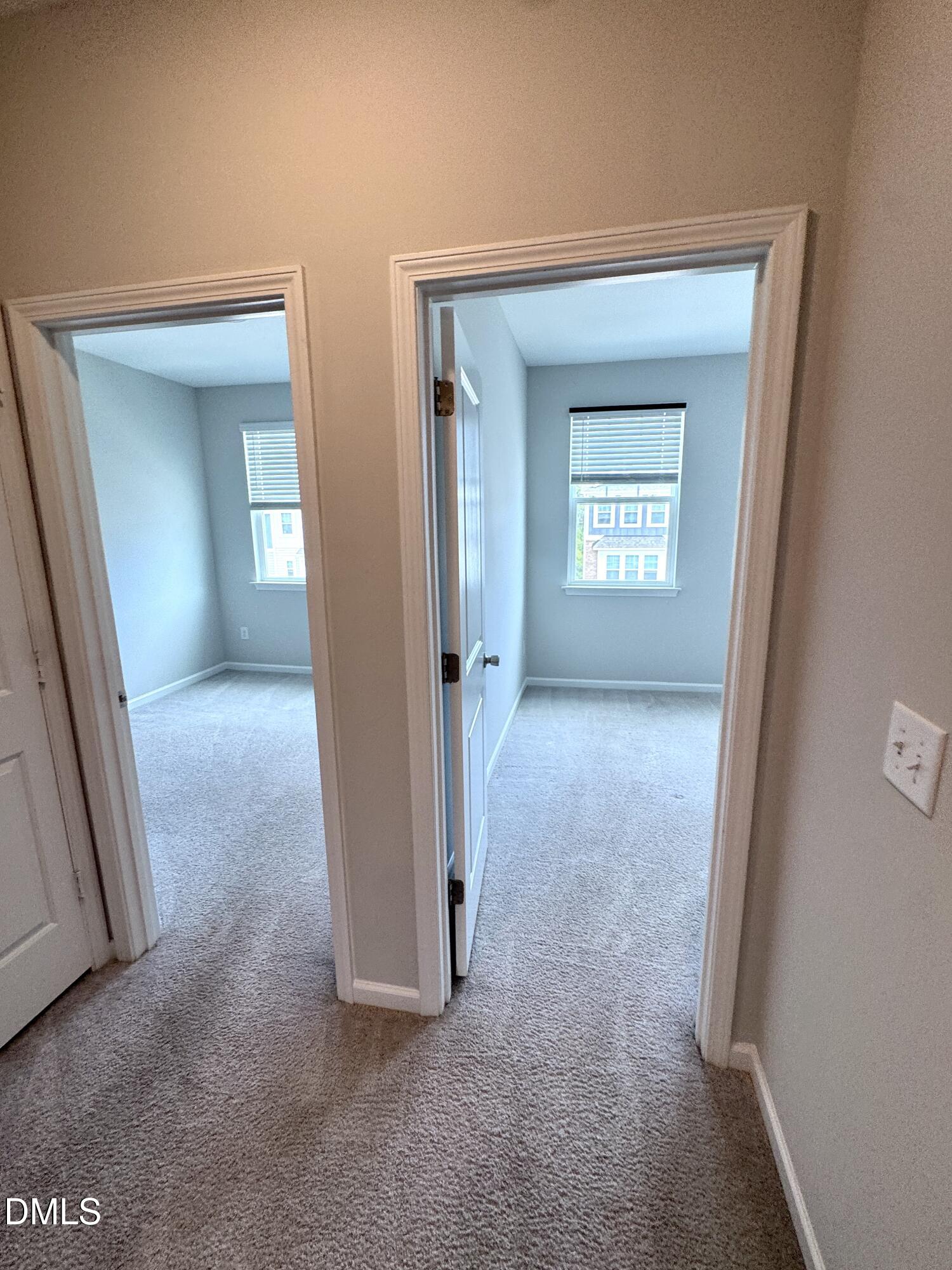 1080 Manorhaven Property Photo 34