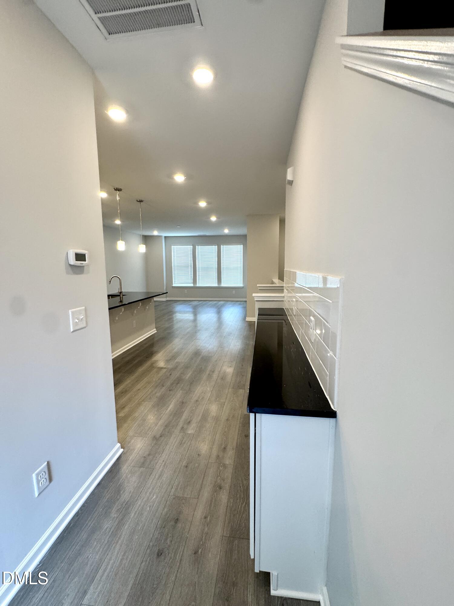 1080 Manorhaven Property Photo 41