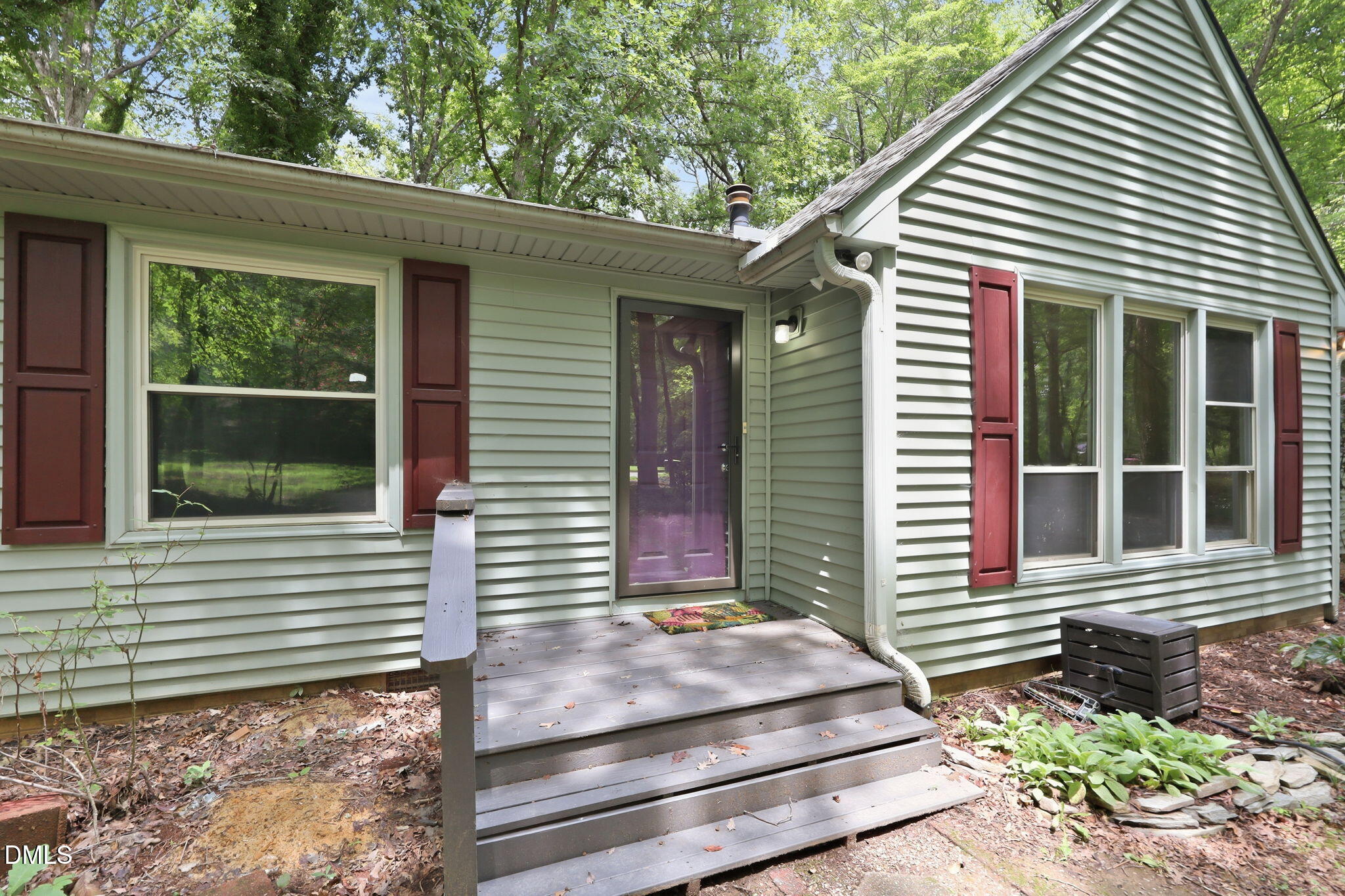 714 Wendy Way Property Photo 1