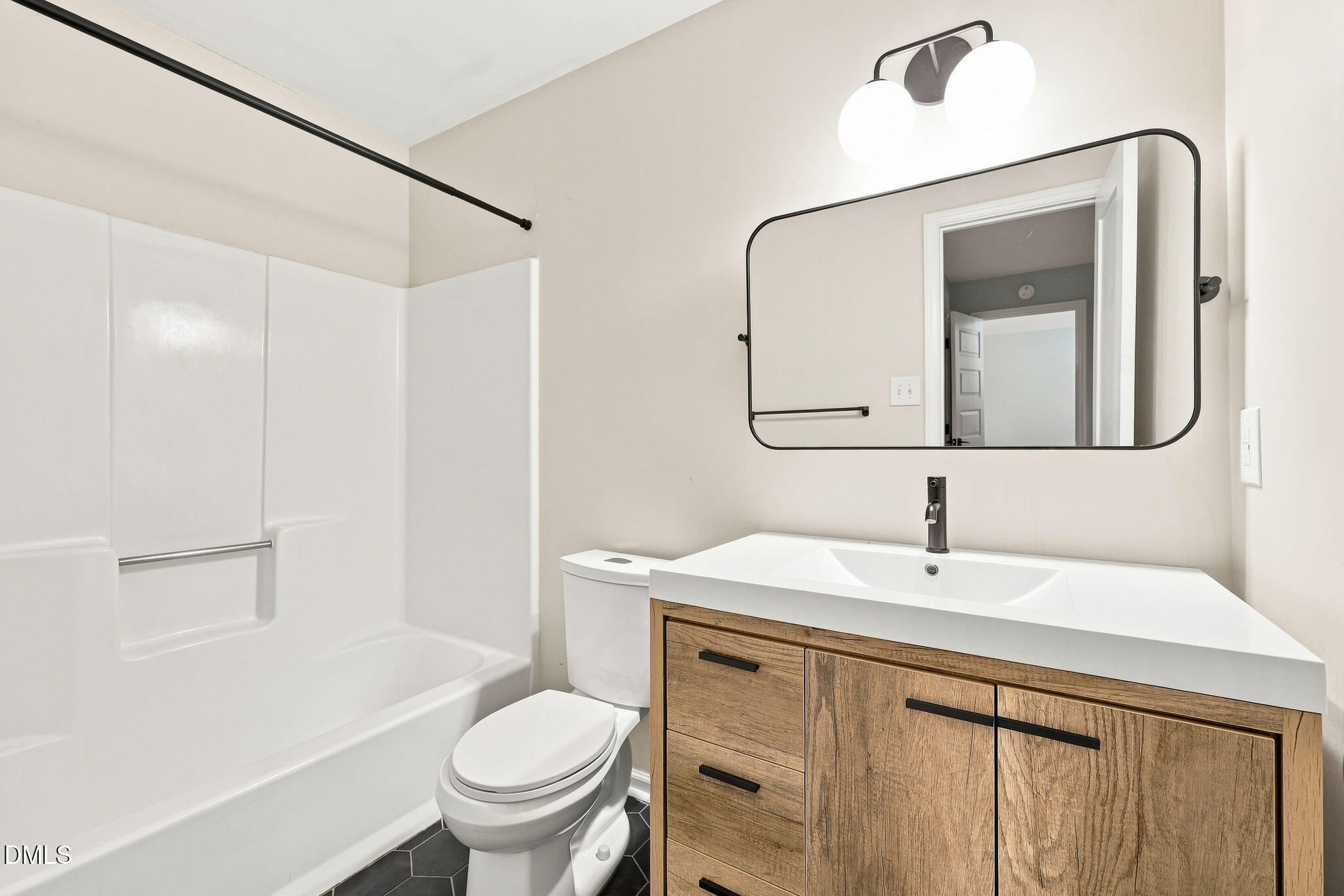 714 Wendy Way Property Photo 12
