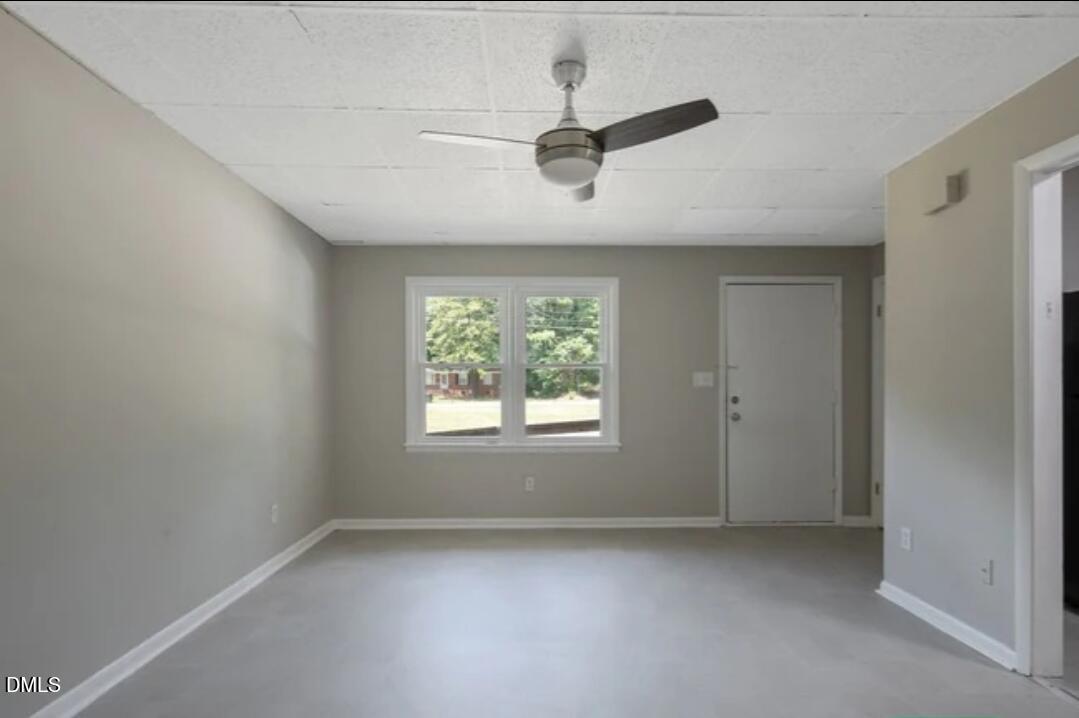 210 Colonial Drive Property Photo 4