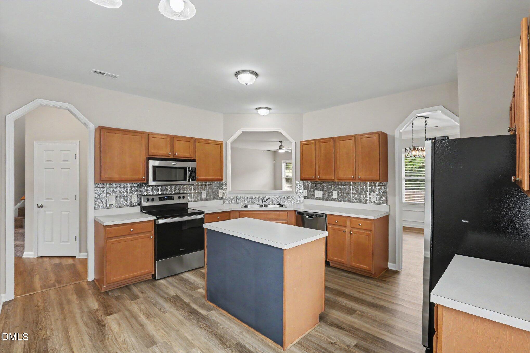 4033 Patriot Ridge Court Property Photo 7