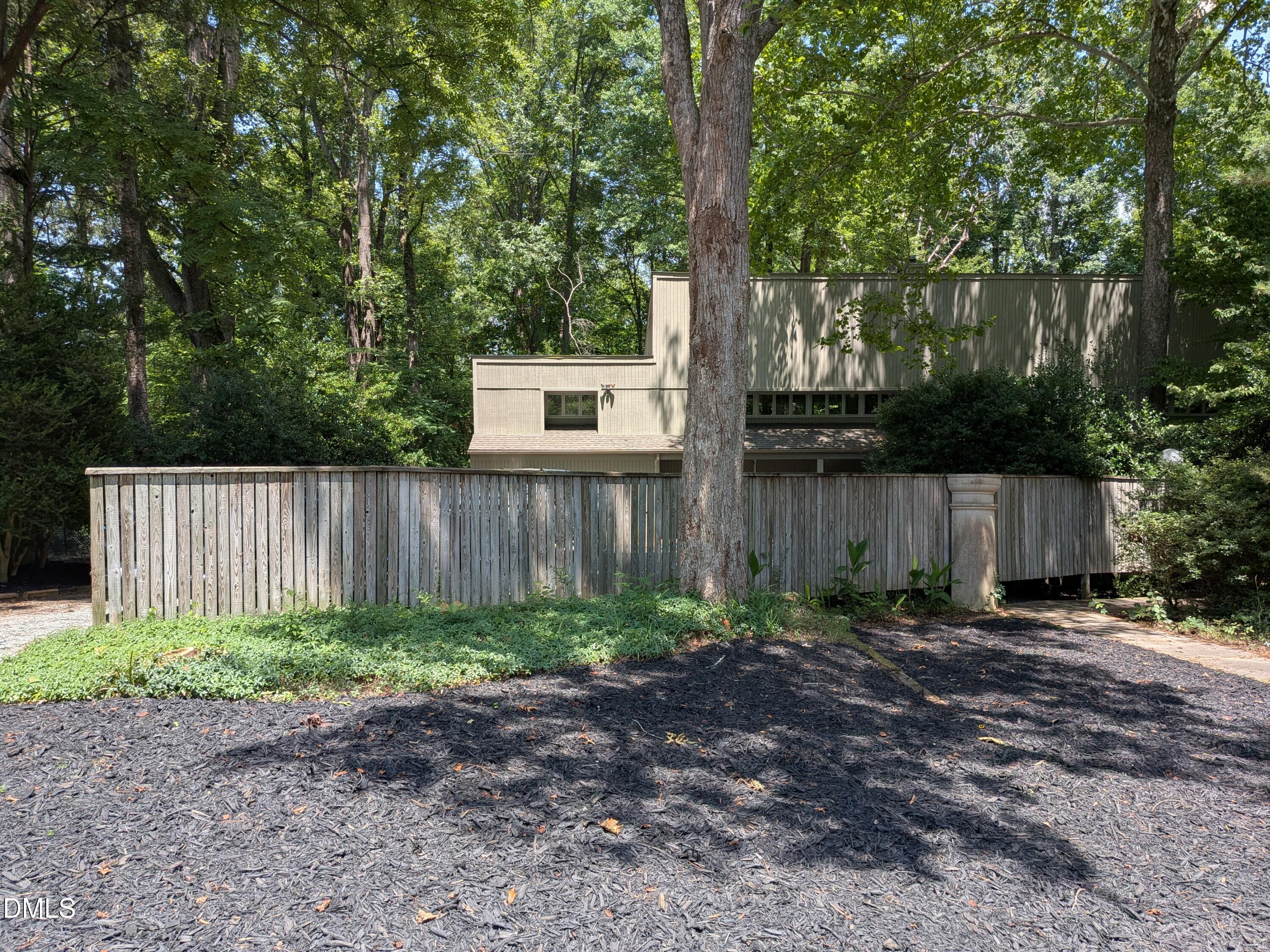 183 Gatewood Road Property Photo 1