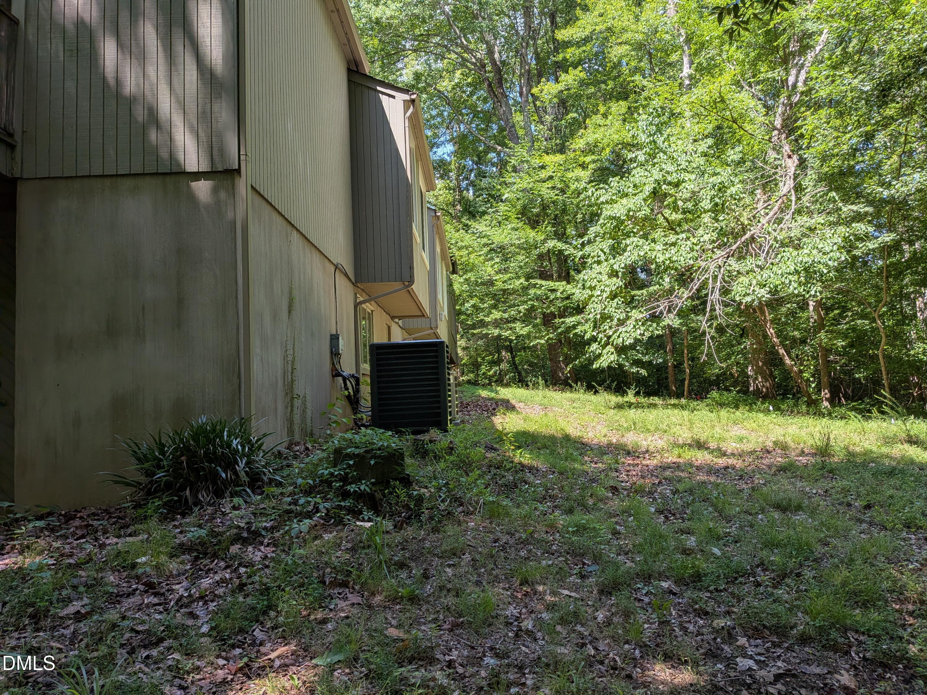 183 Gatewood Road Property Photo 6