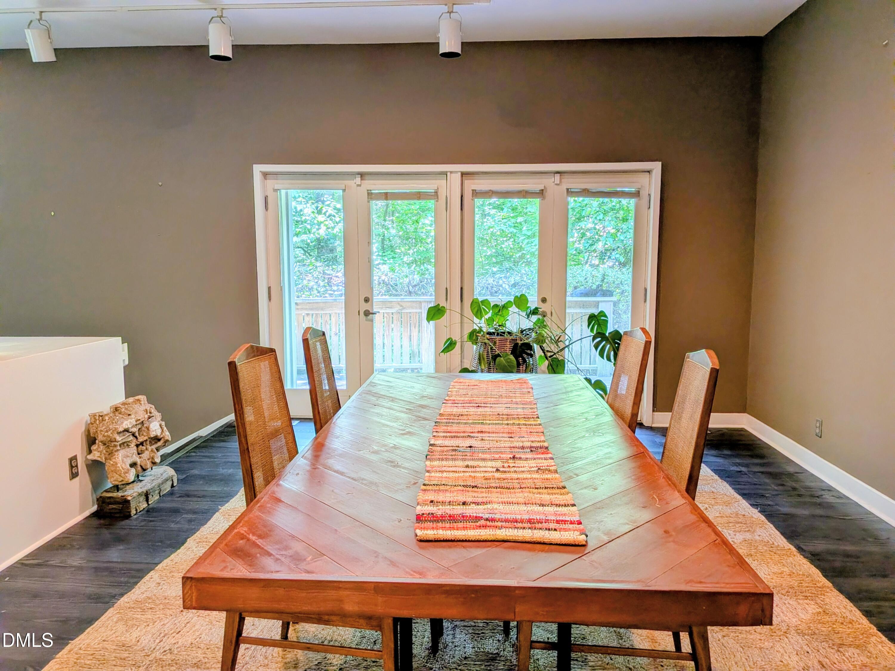 183 Gatewood Road Property Photo 15
