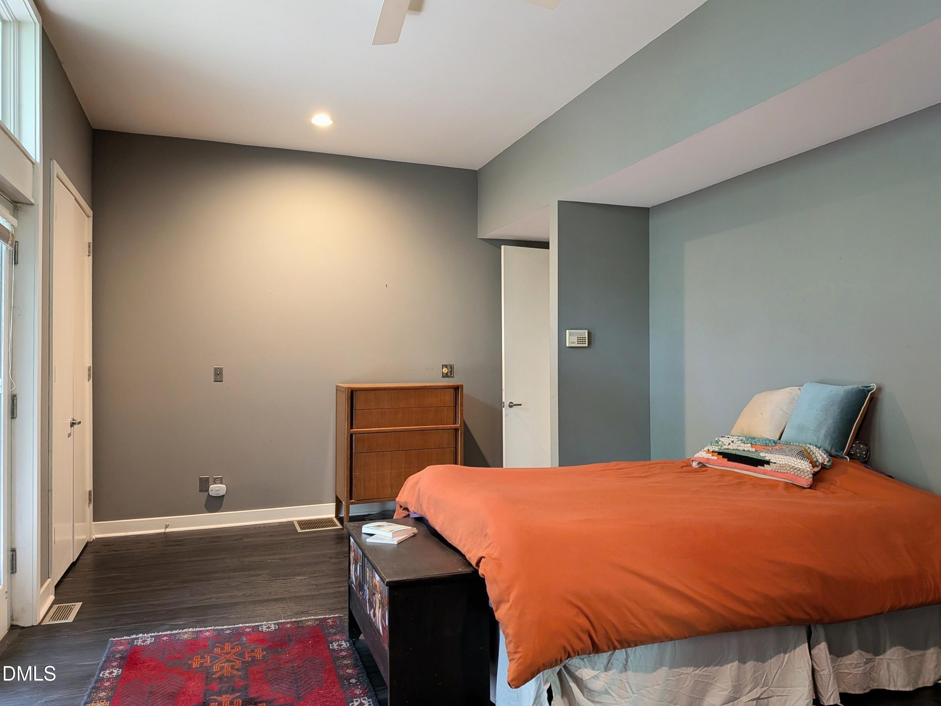 183 Gatewood Road Property Photo 17