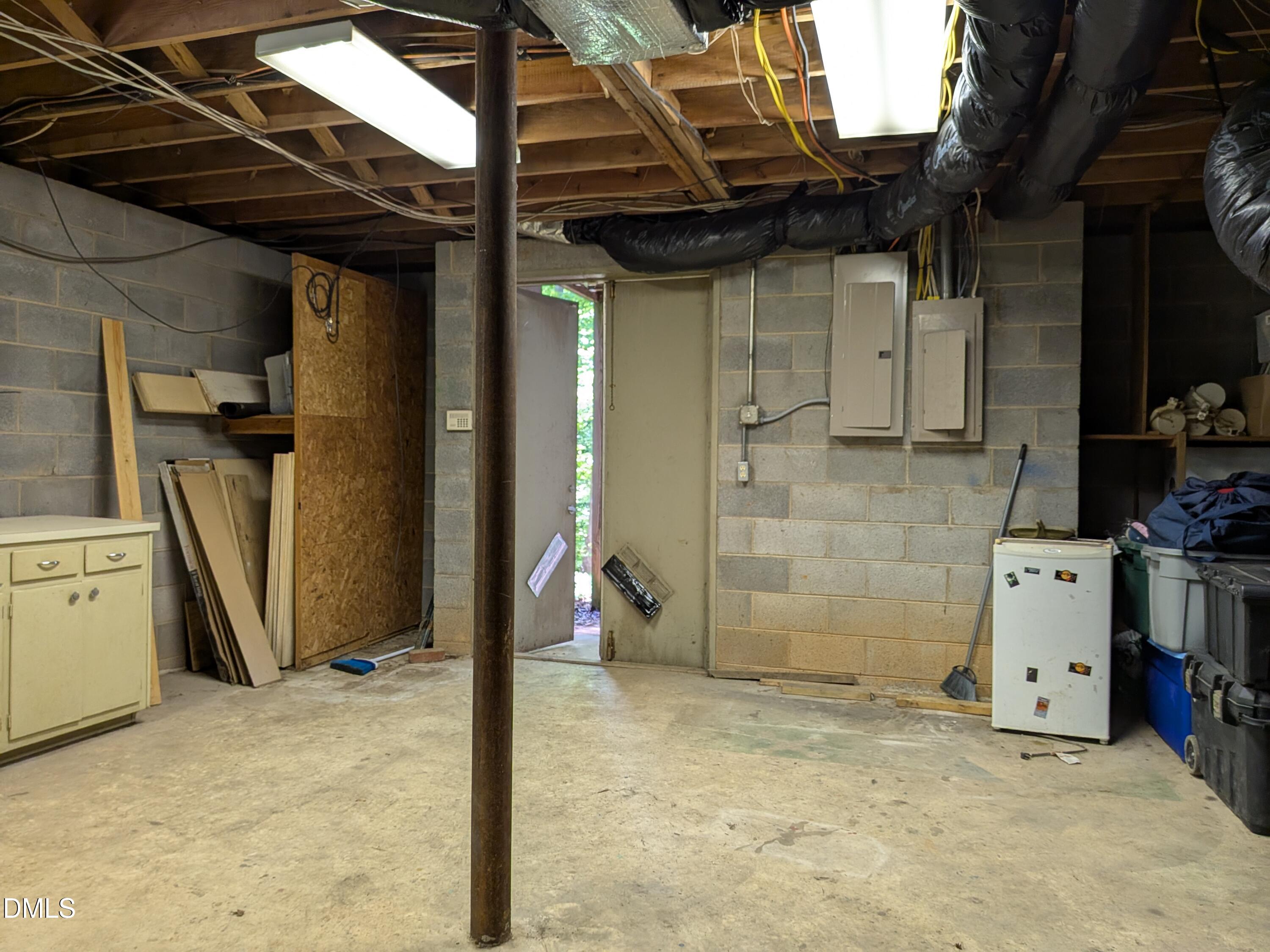 183 Gatewood Road Property Photo 34