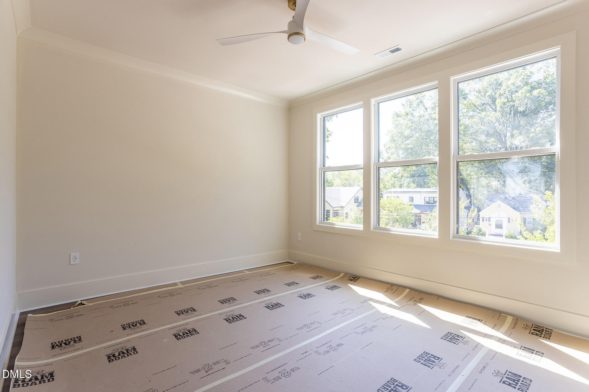 1014 Virgie Street Property Photo 23