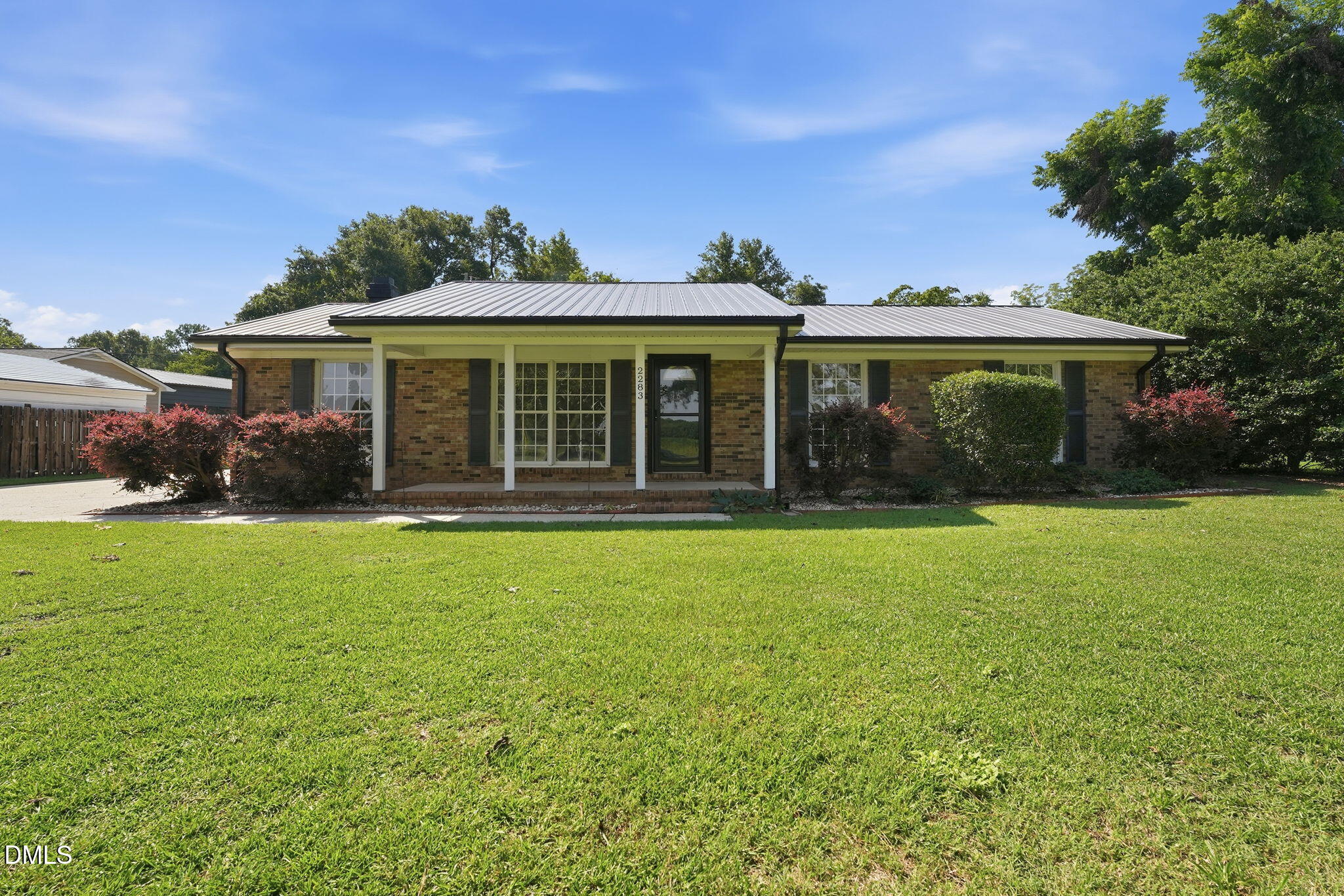 2283 Turnpike Road Property Photo 1