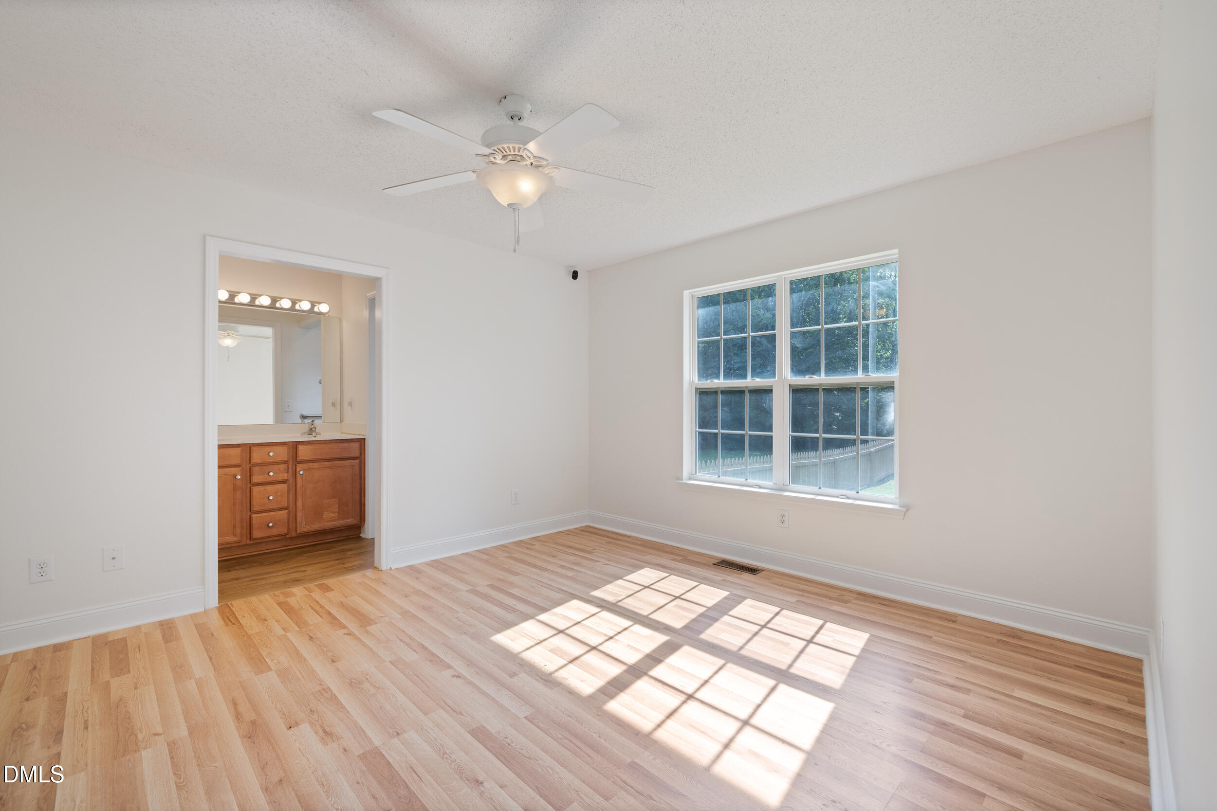 719 Lynn Road Property Photo 13