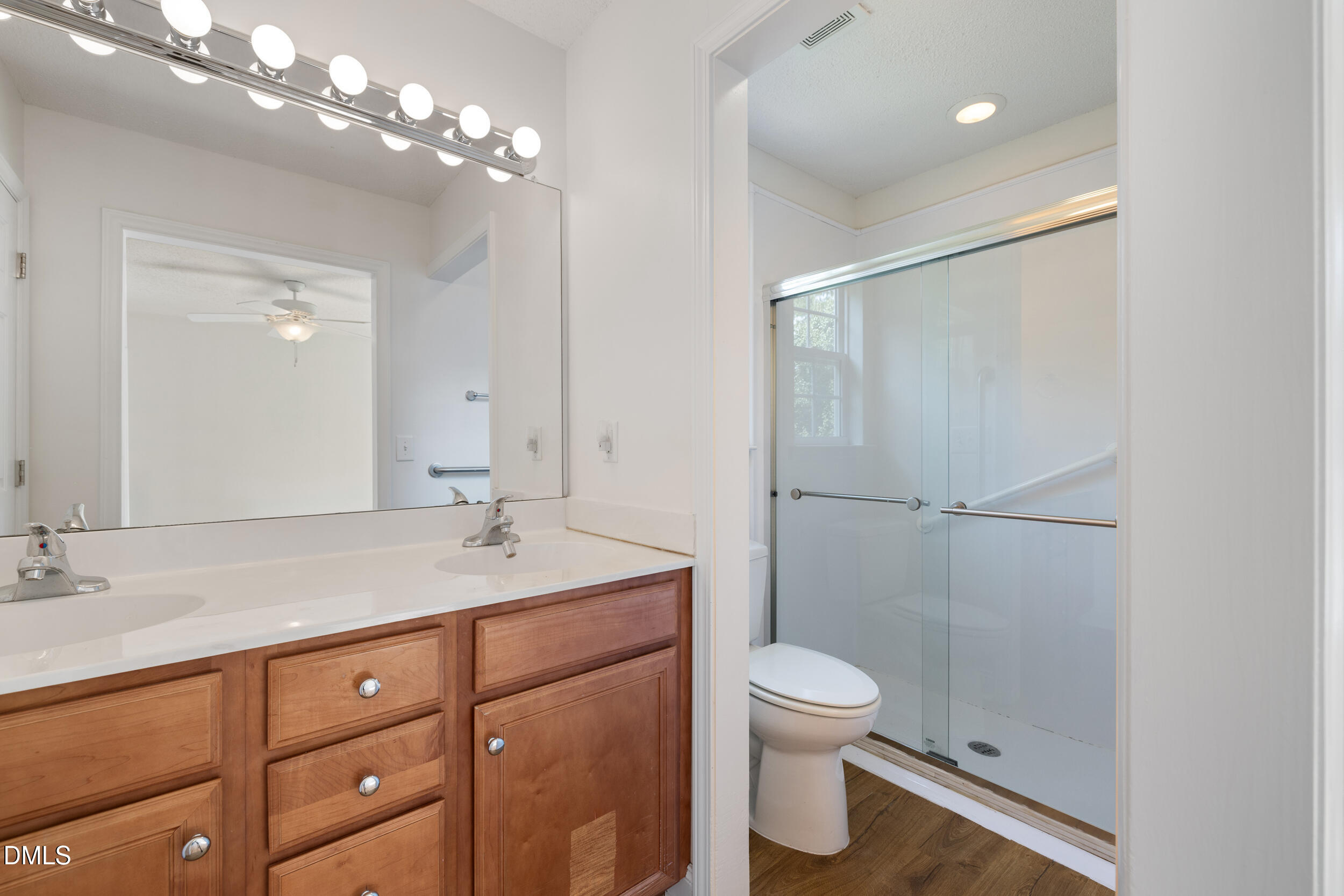 719 Lynn Road Property Photo 14