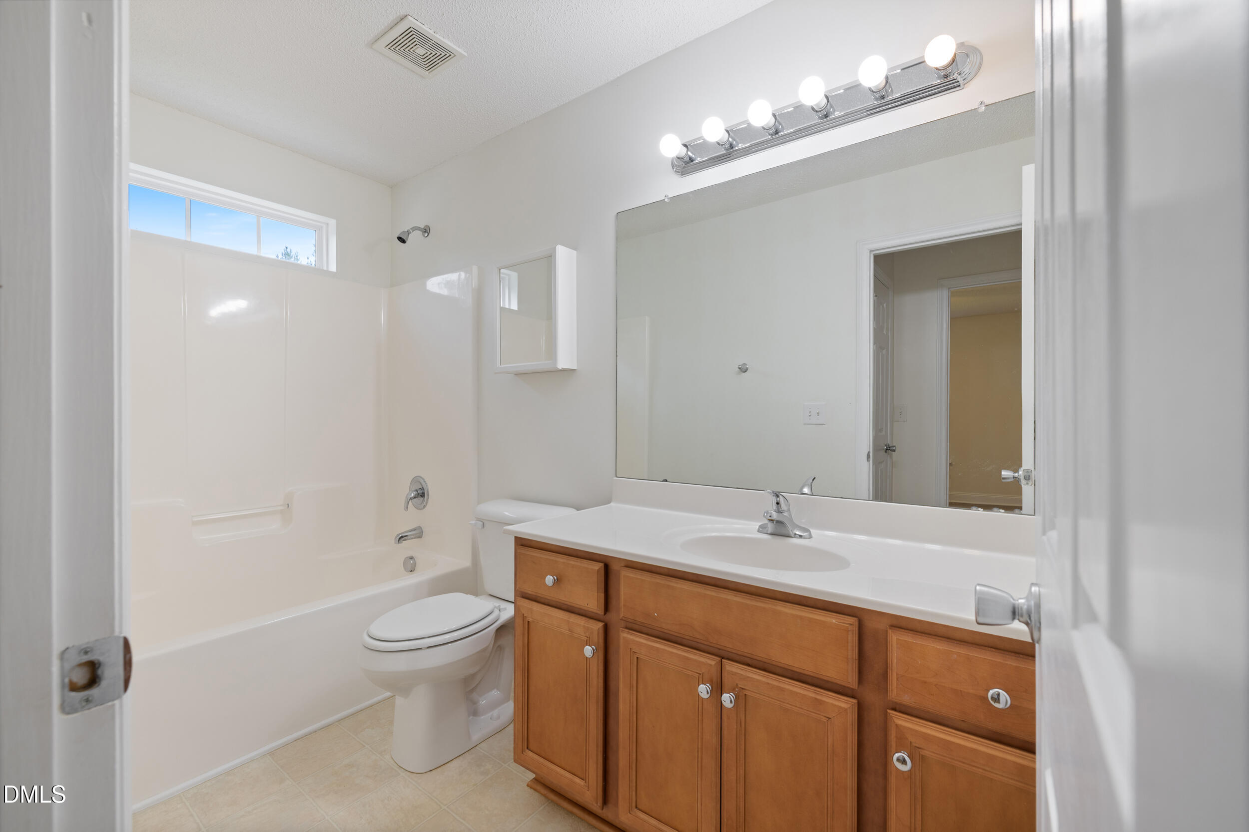 719 Lynn Road Property Photo 19