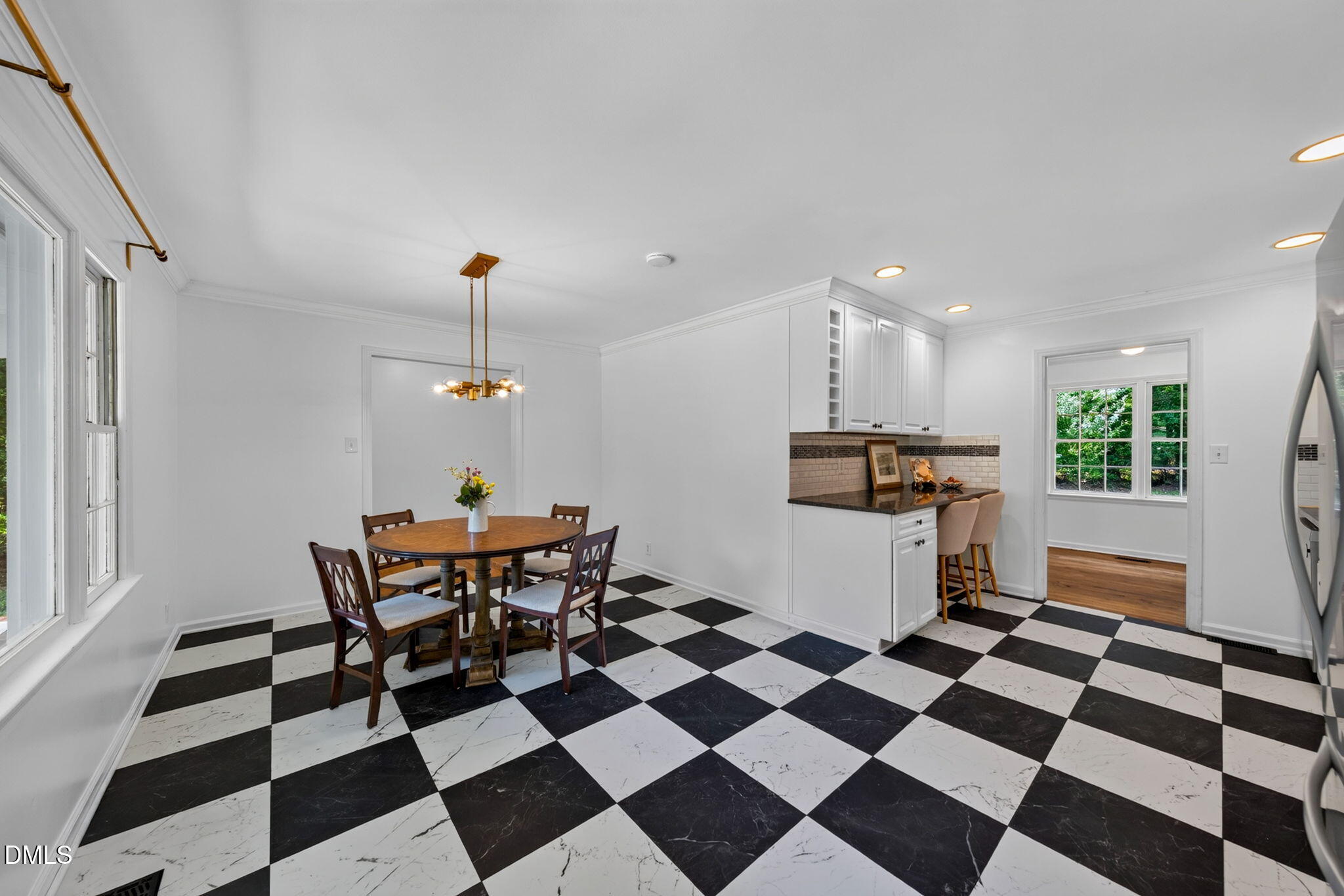 6223 Dello Street Property Photo 15