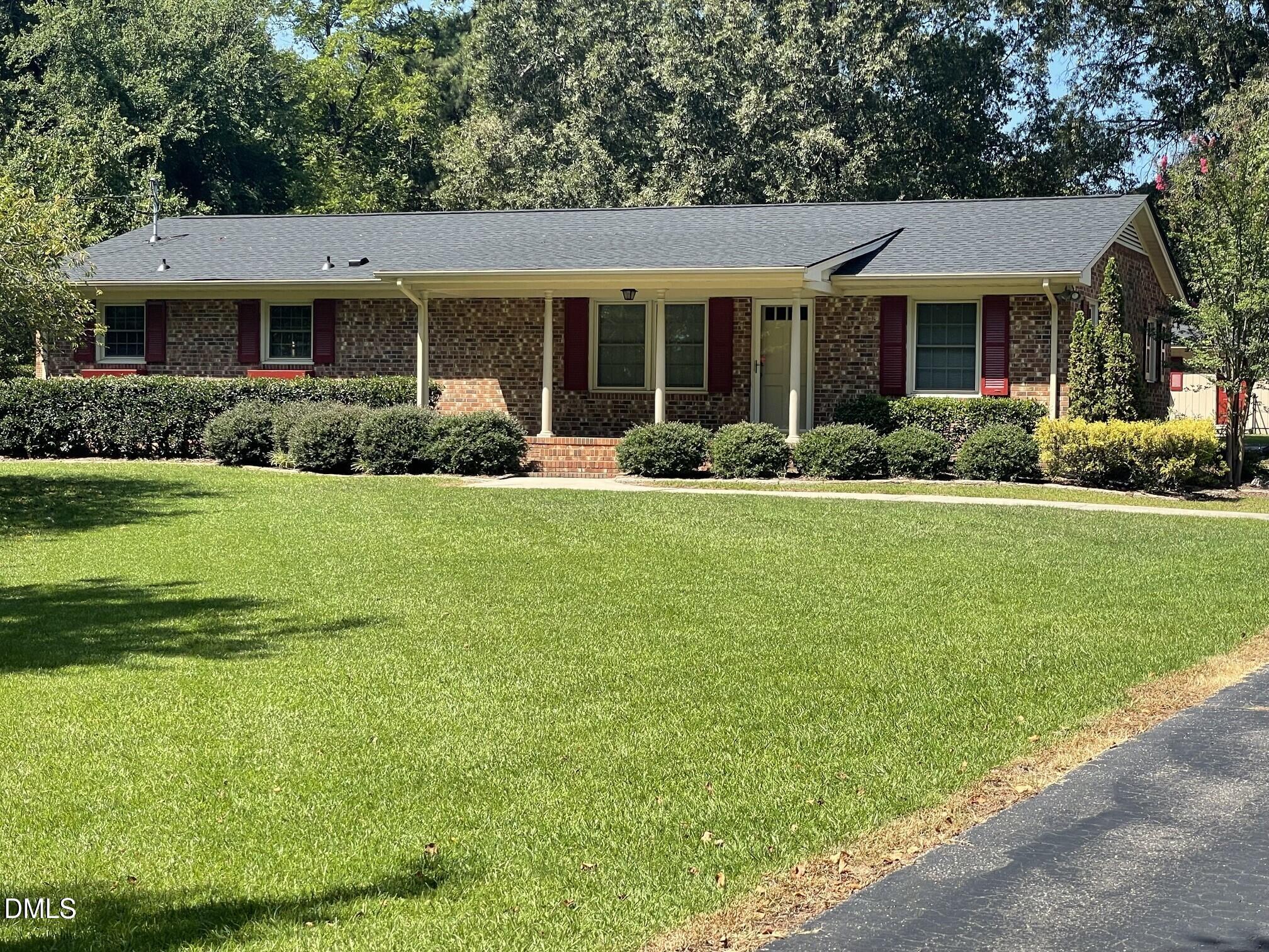 456 S Raleigh Street Property Photo 1