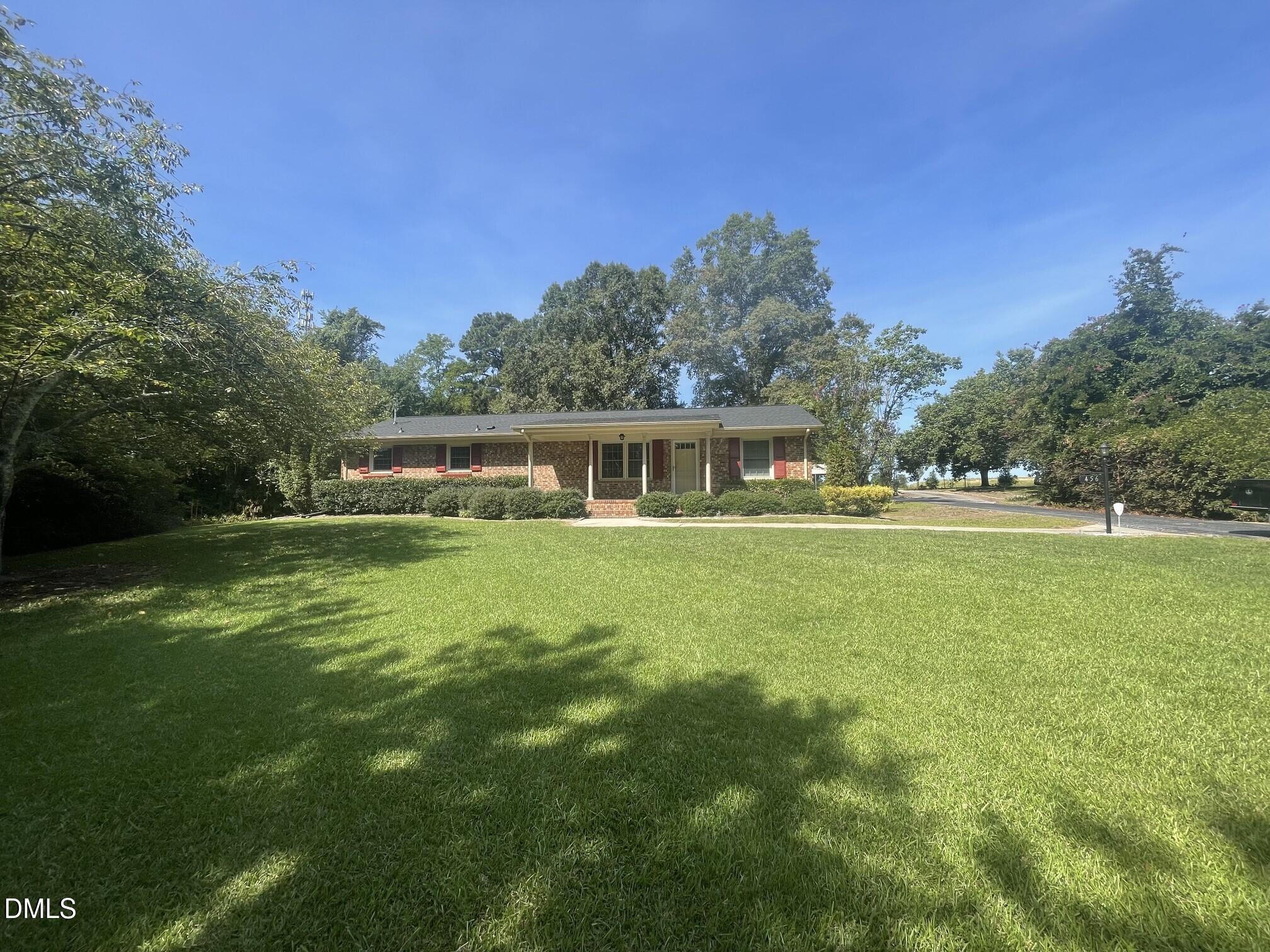 456 S Raleigh Street Property Photo 3