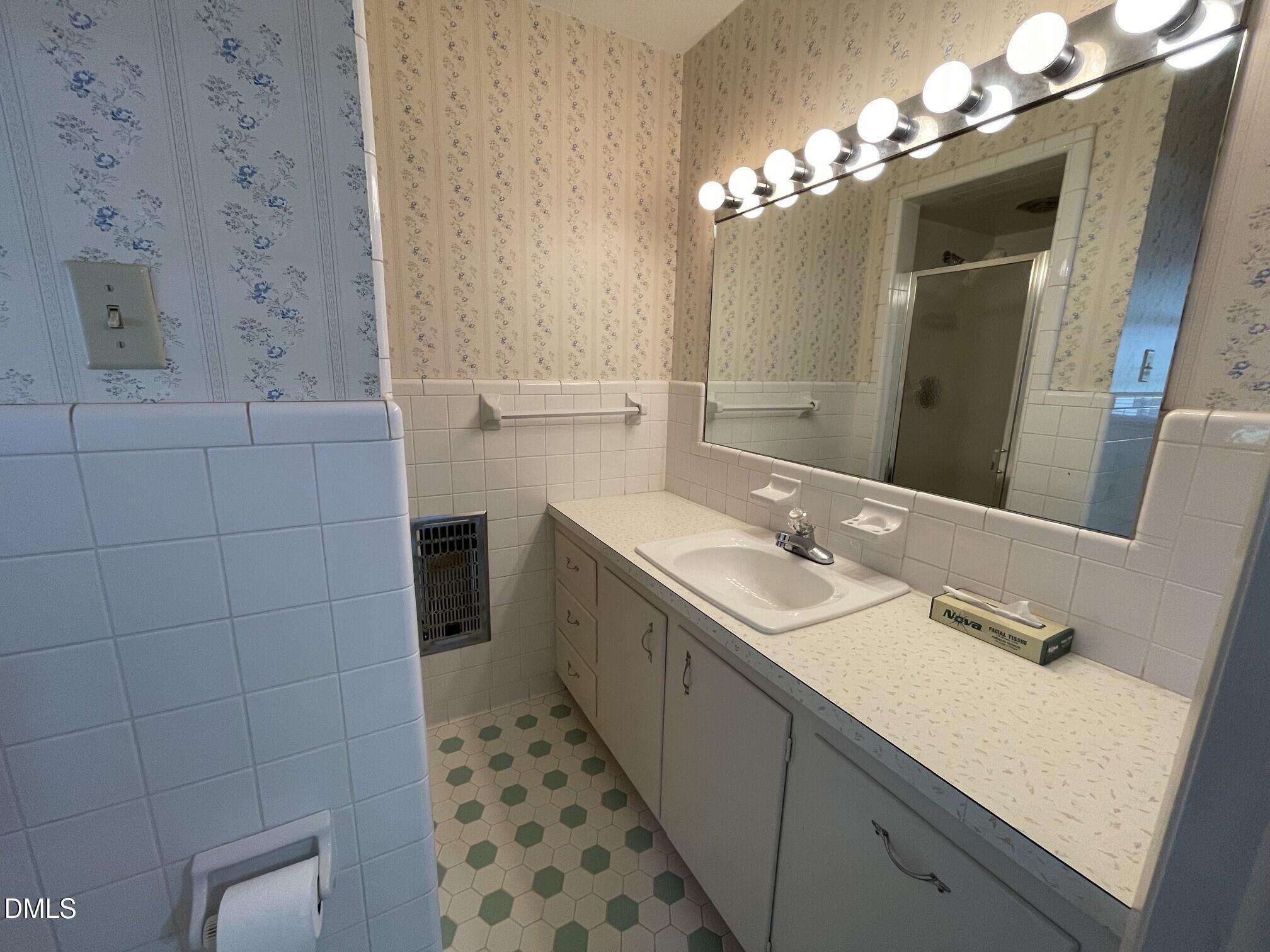 456 S Raleigh Street Property Photo 27