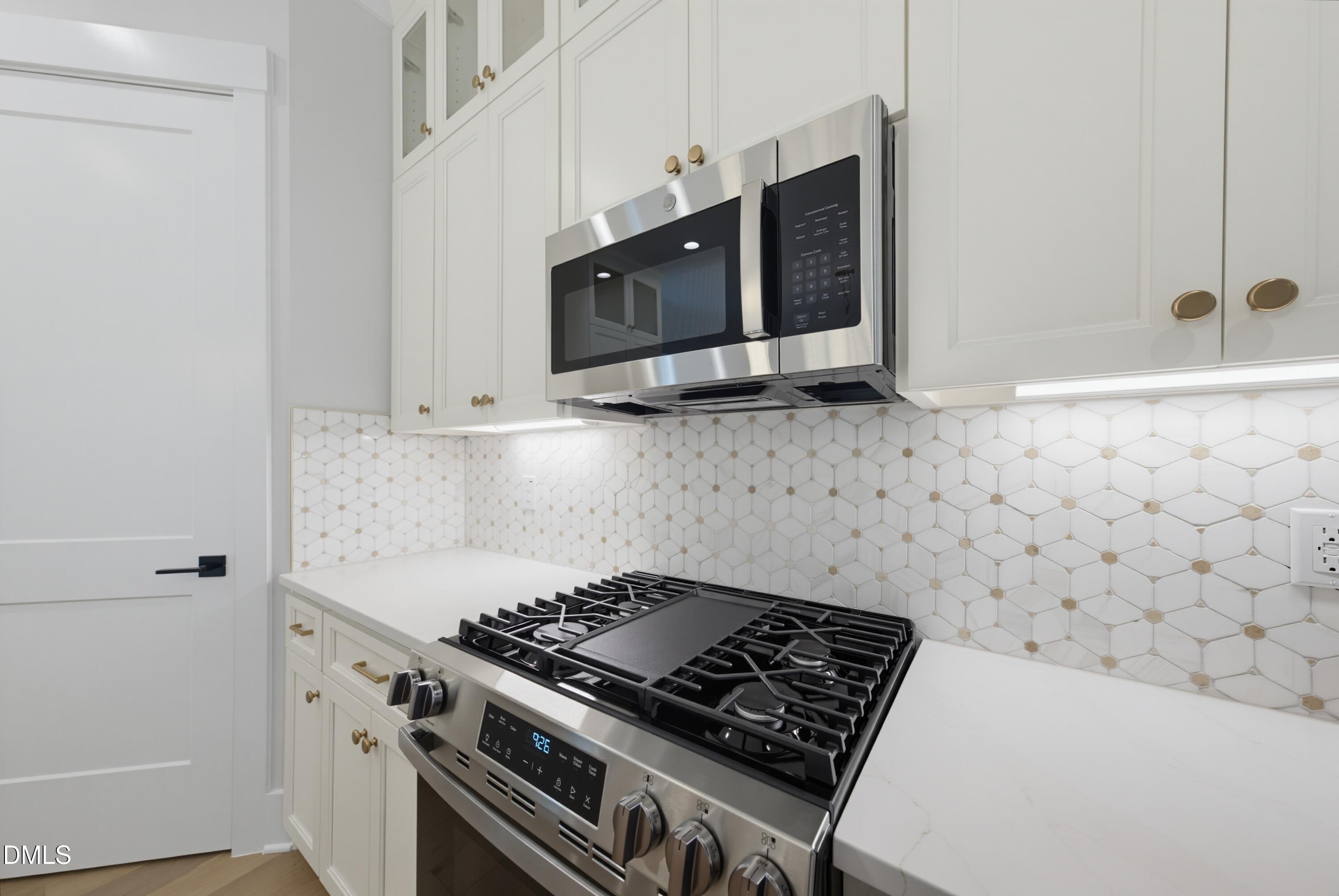 1925 E Geer Street Property Photo 19